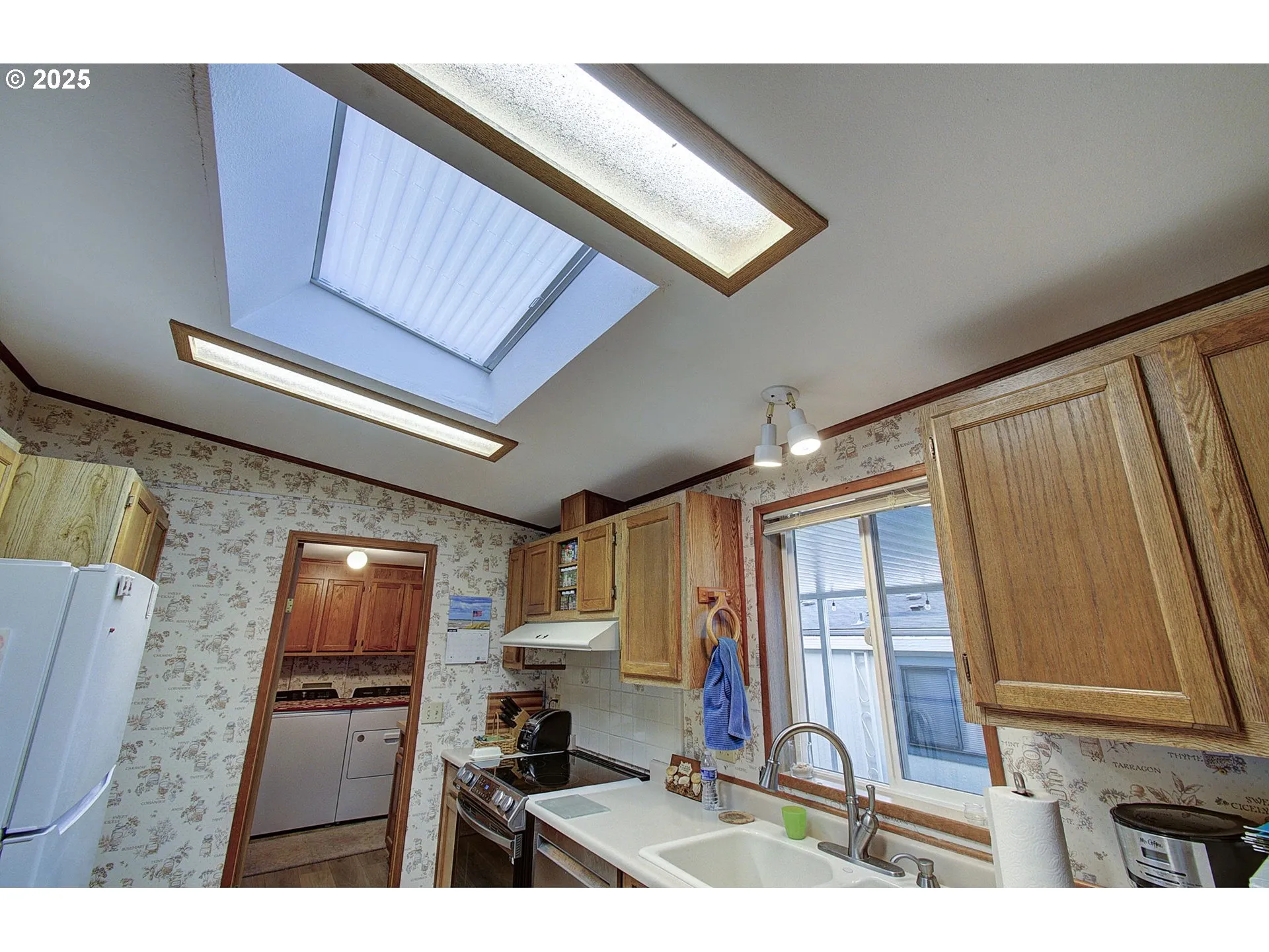 Kitchen-Skylight