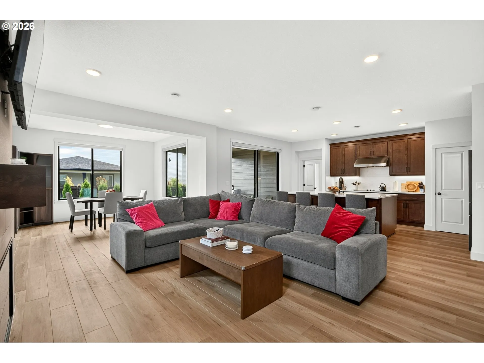 Living Room/Dining Room
