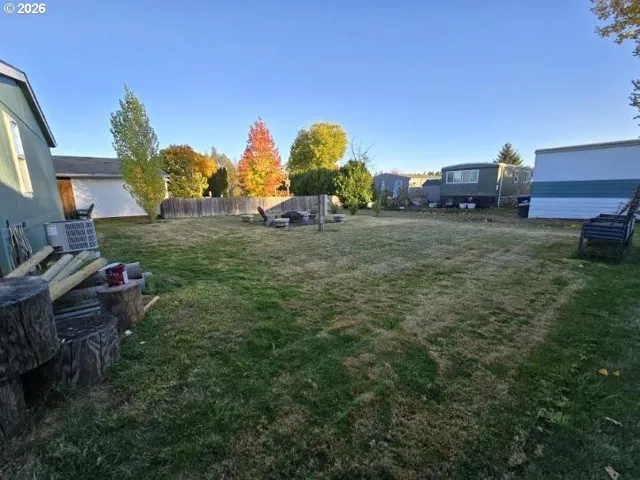 Yard-Back
