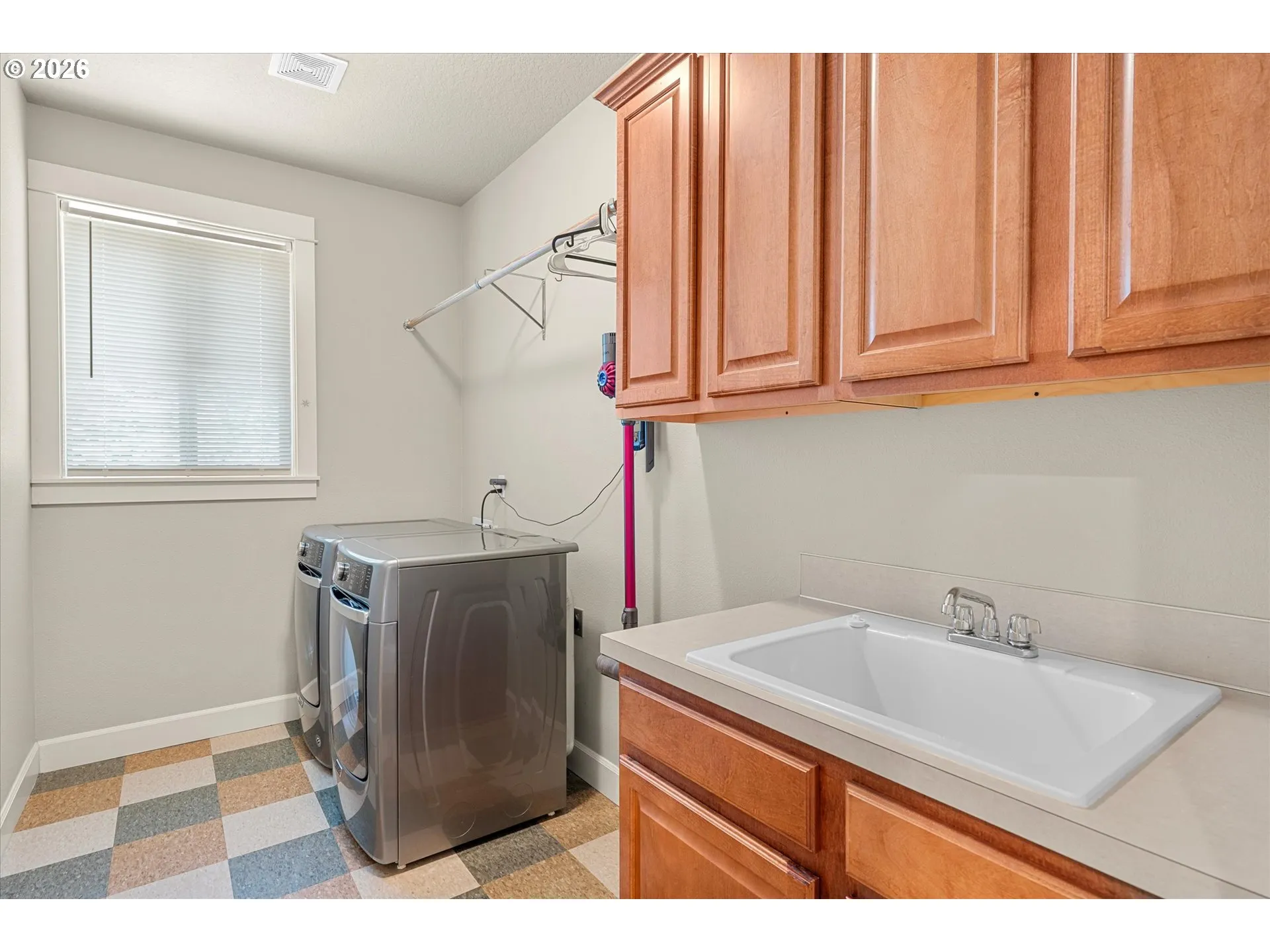 Laundry-Upper