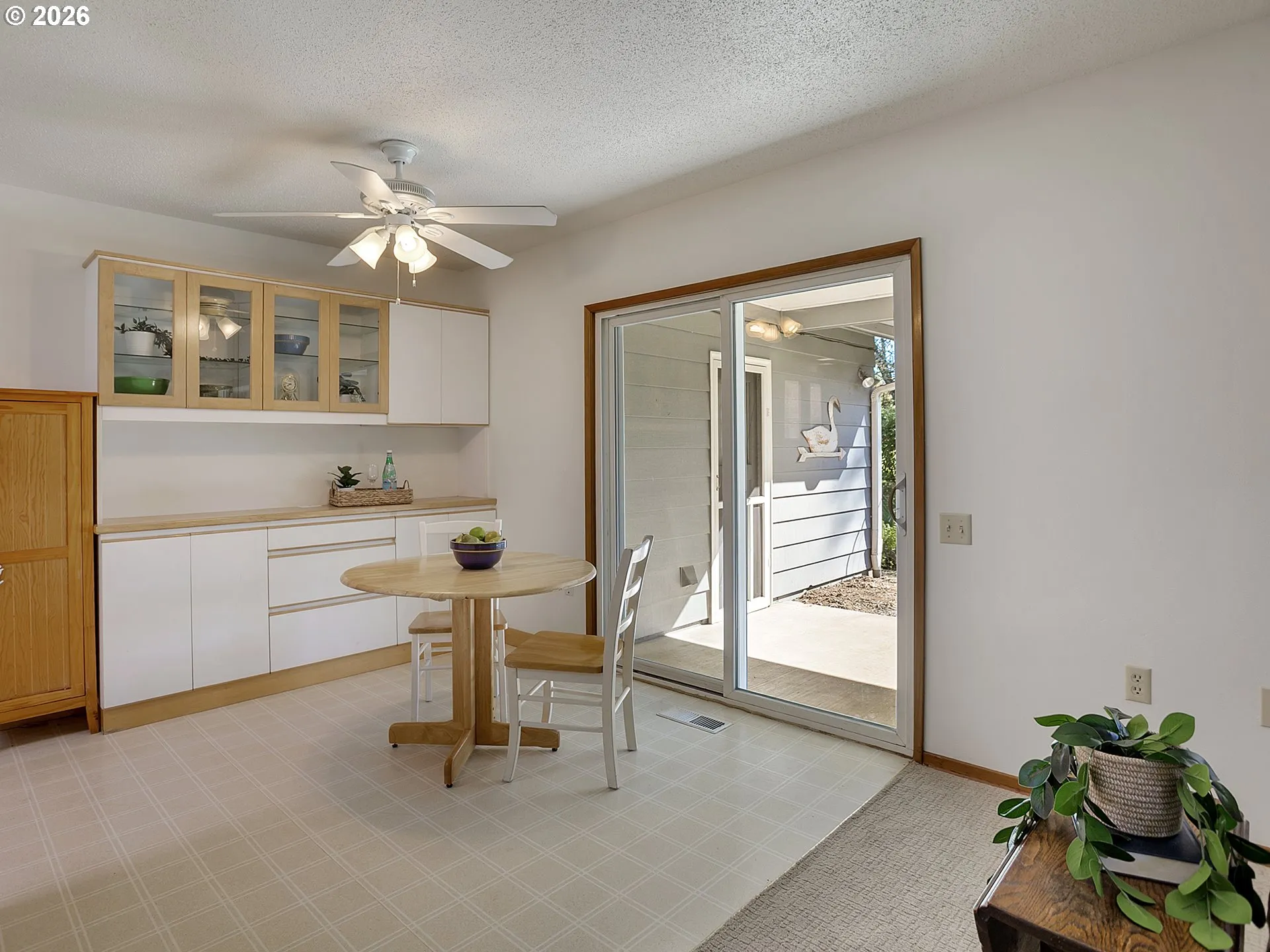 Dining Area-Ceiling Fan