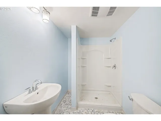 Bathroom-Lower