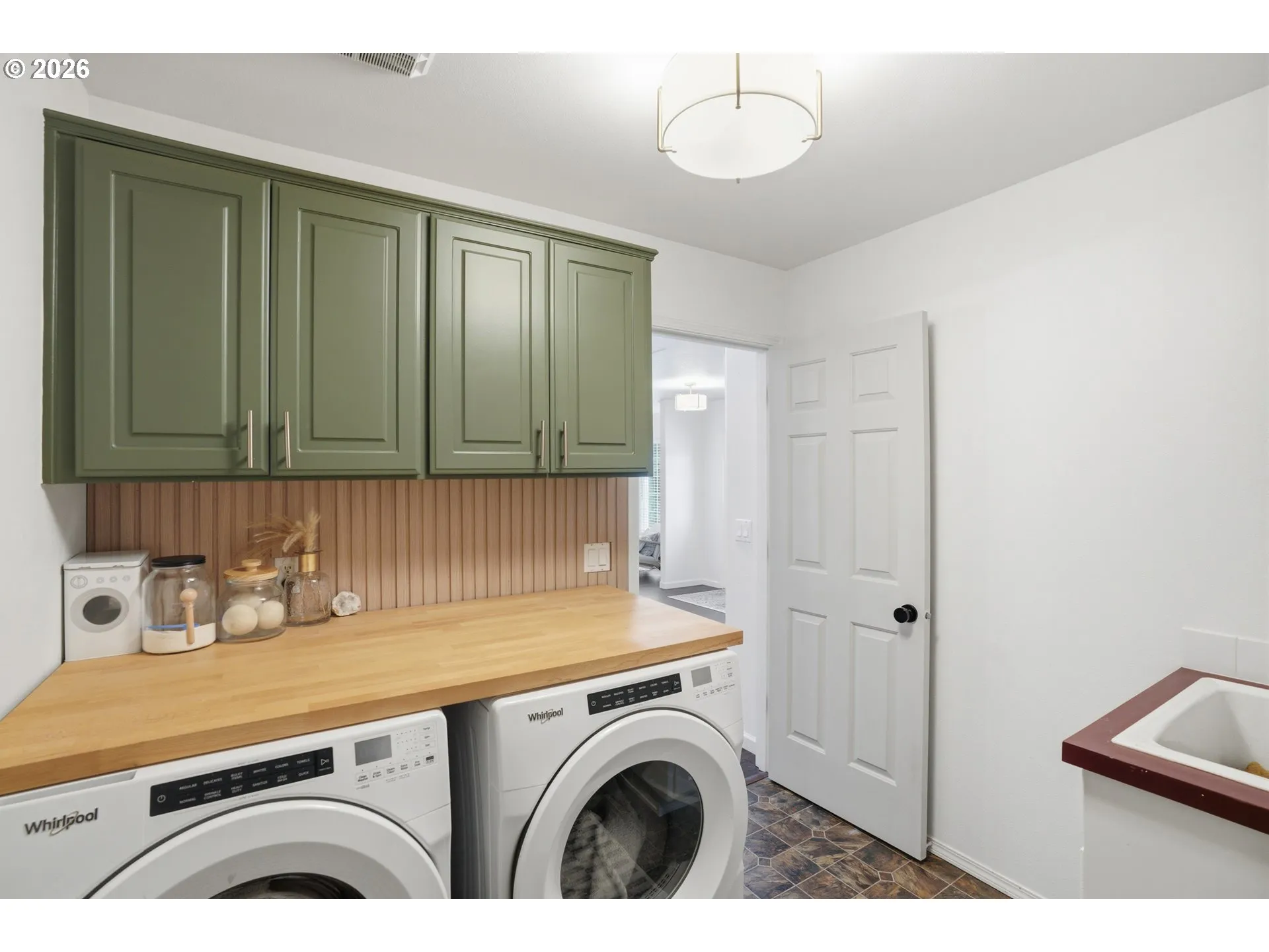 Laundry-Main