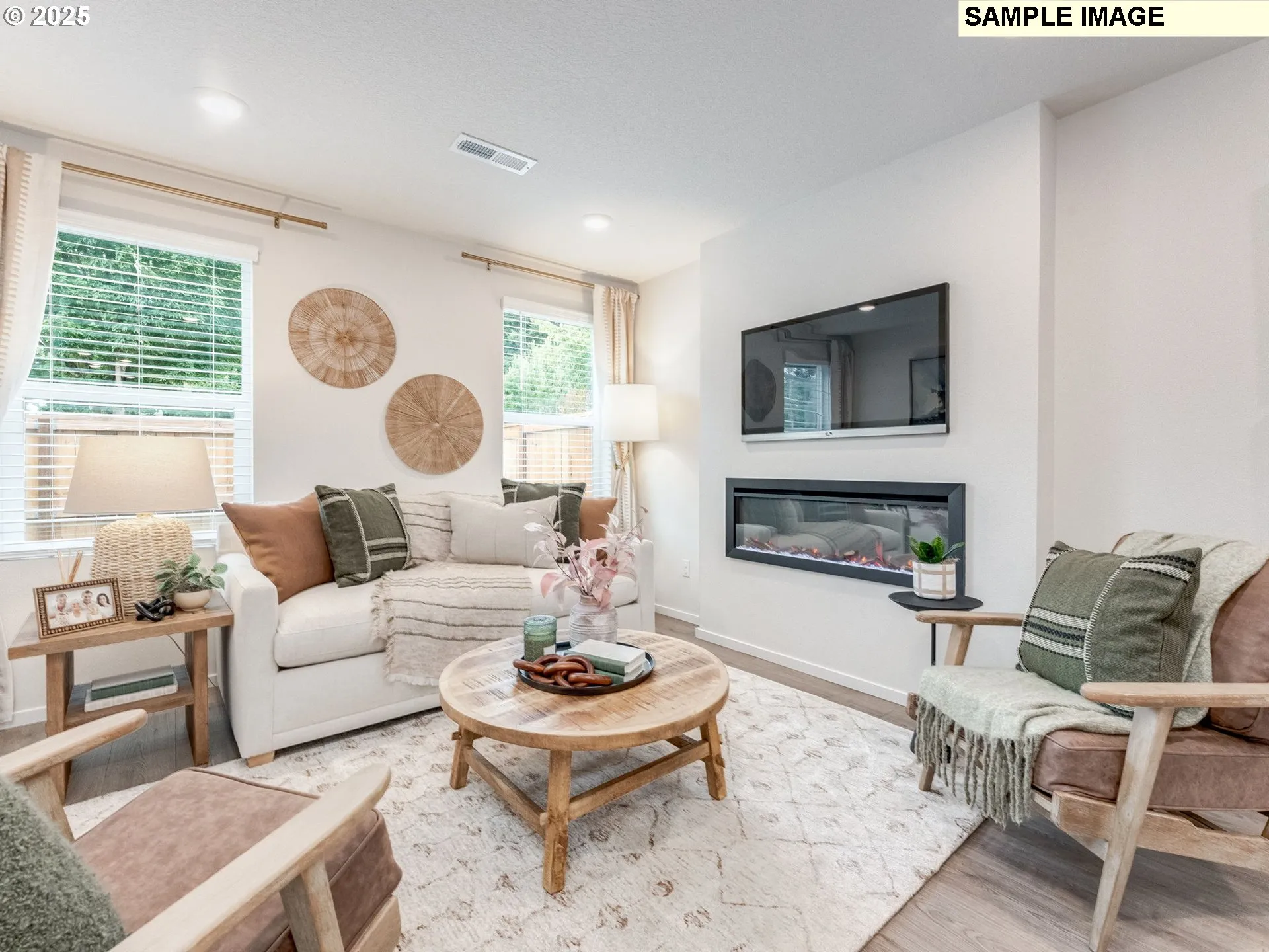 Living Room-Fireplace