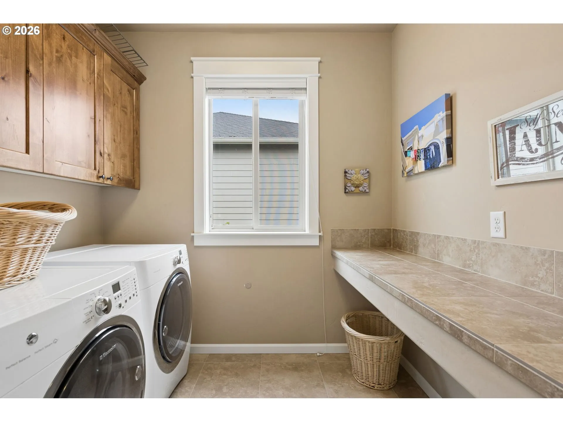 Laundry-Upper