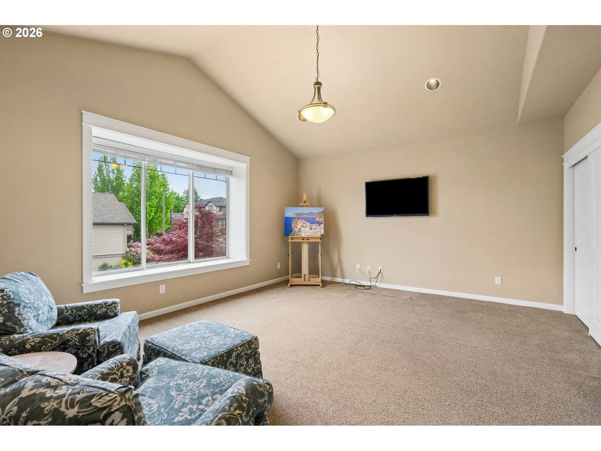 Bonus Room-Upper