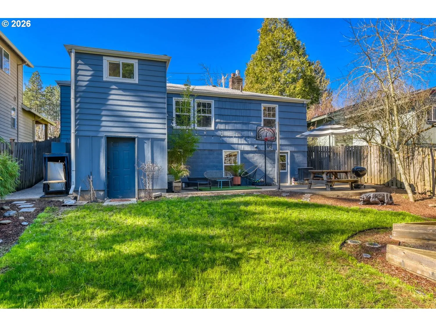 Backyard-Fenced