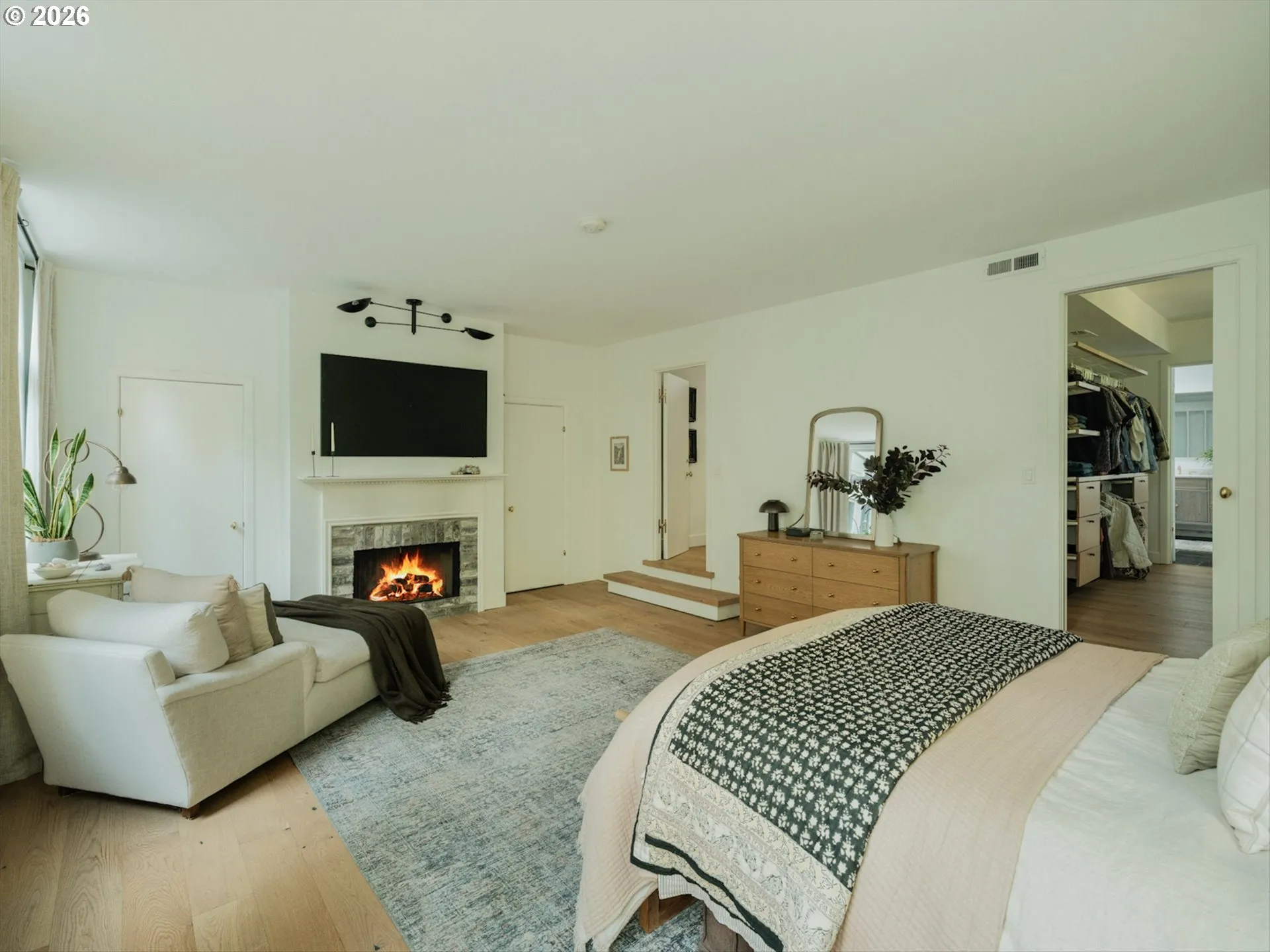 Bedroom, Primary-Lower