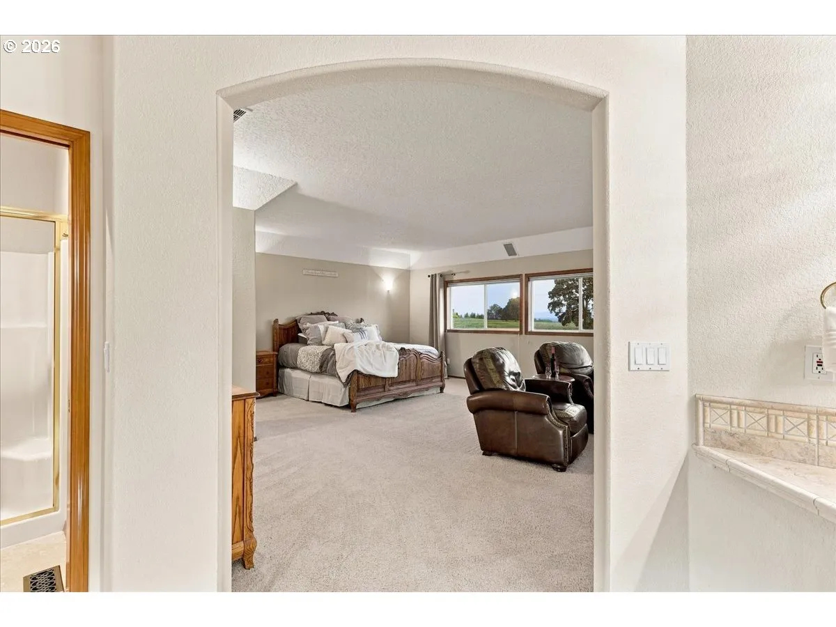 Owner's Suite Bedroom-Upper