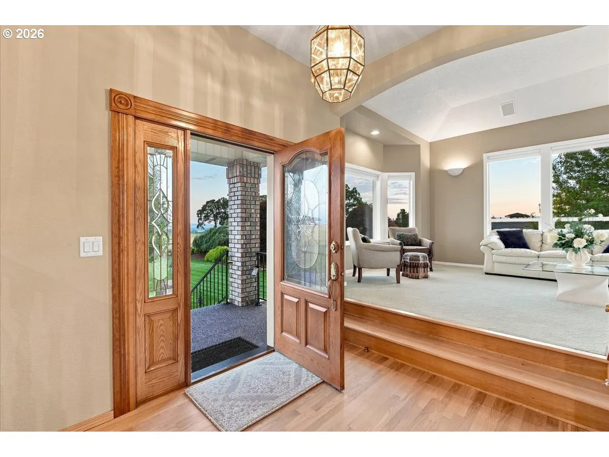 Entrance/Foyer