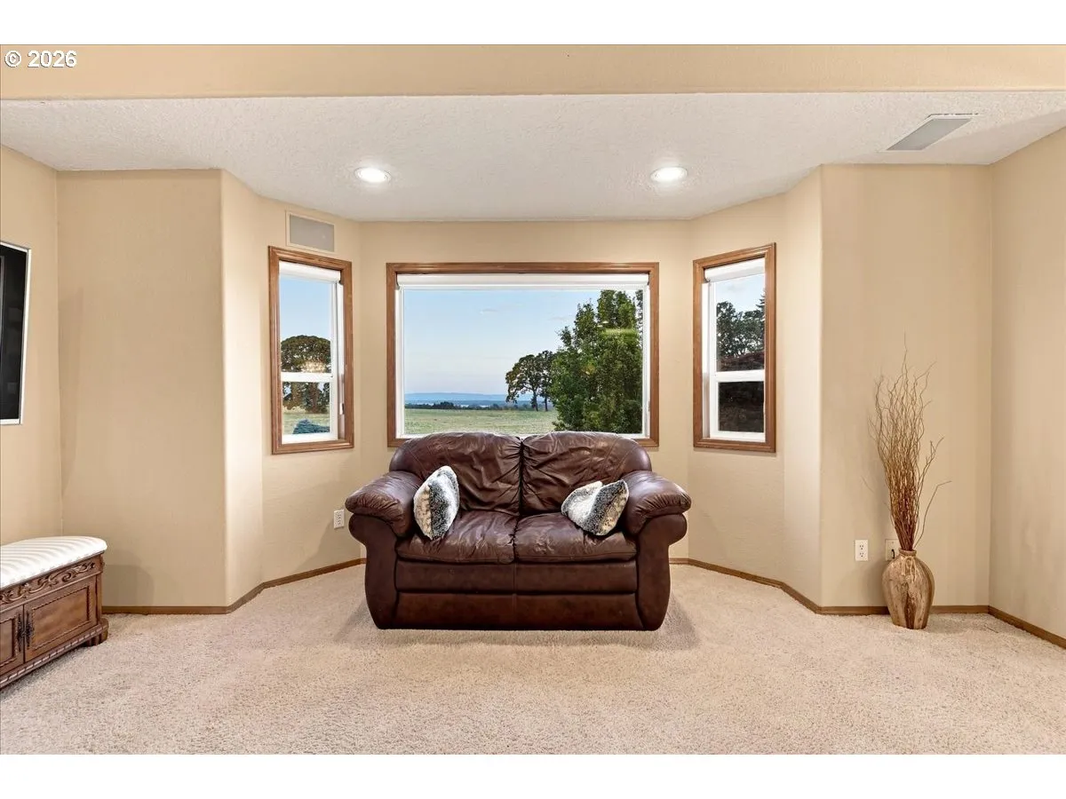 Family Room-Upper