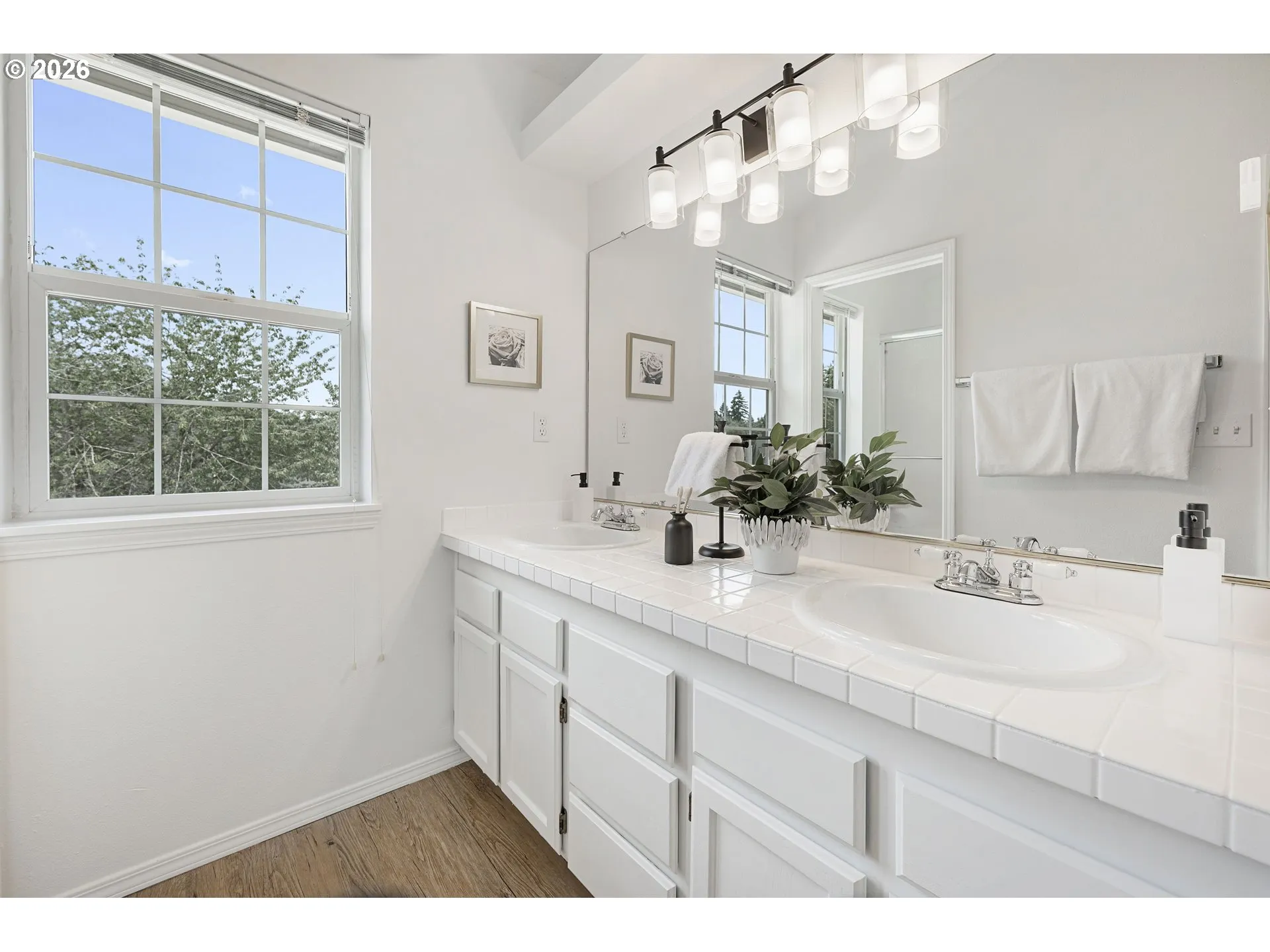 Primary Bedroom-Attached Bathroom