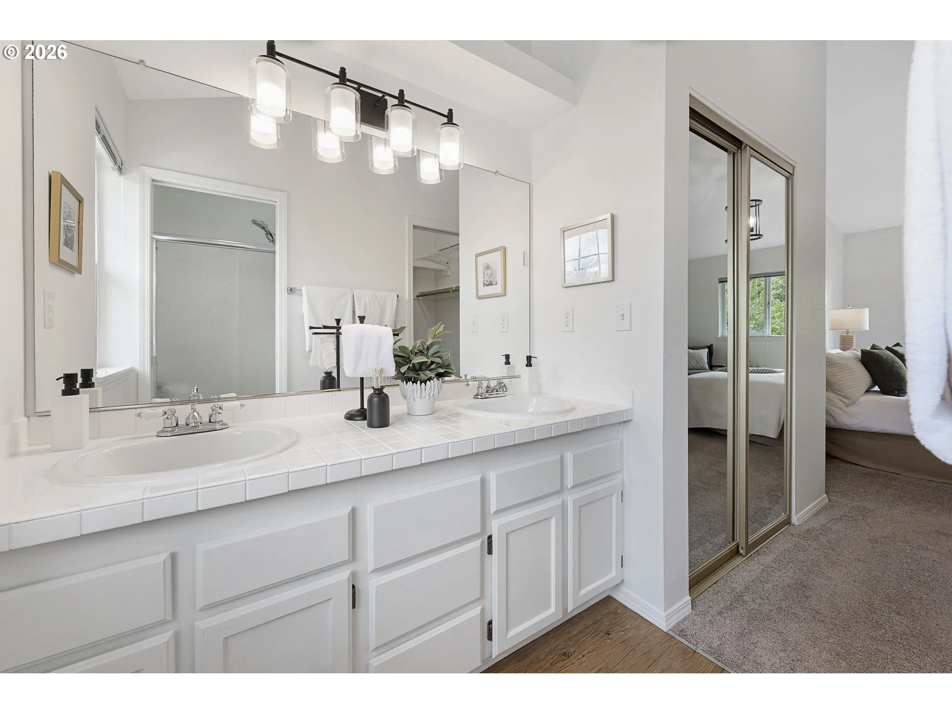 Bathroom, Attached-Double Sinks