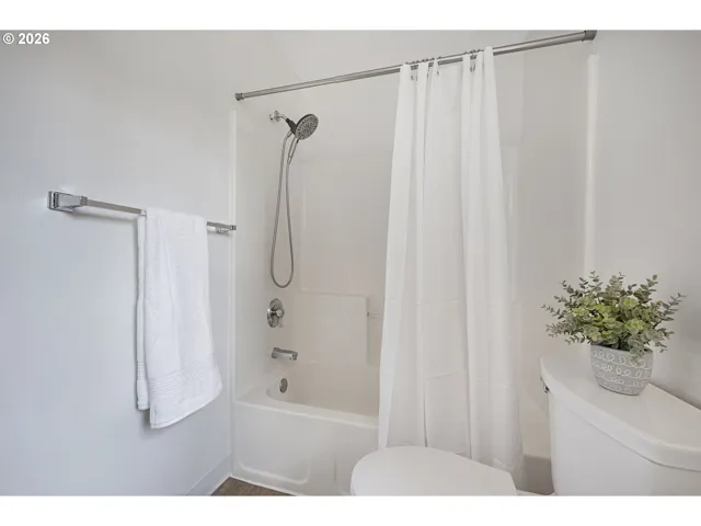 Bathroom-Hall
