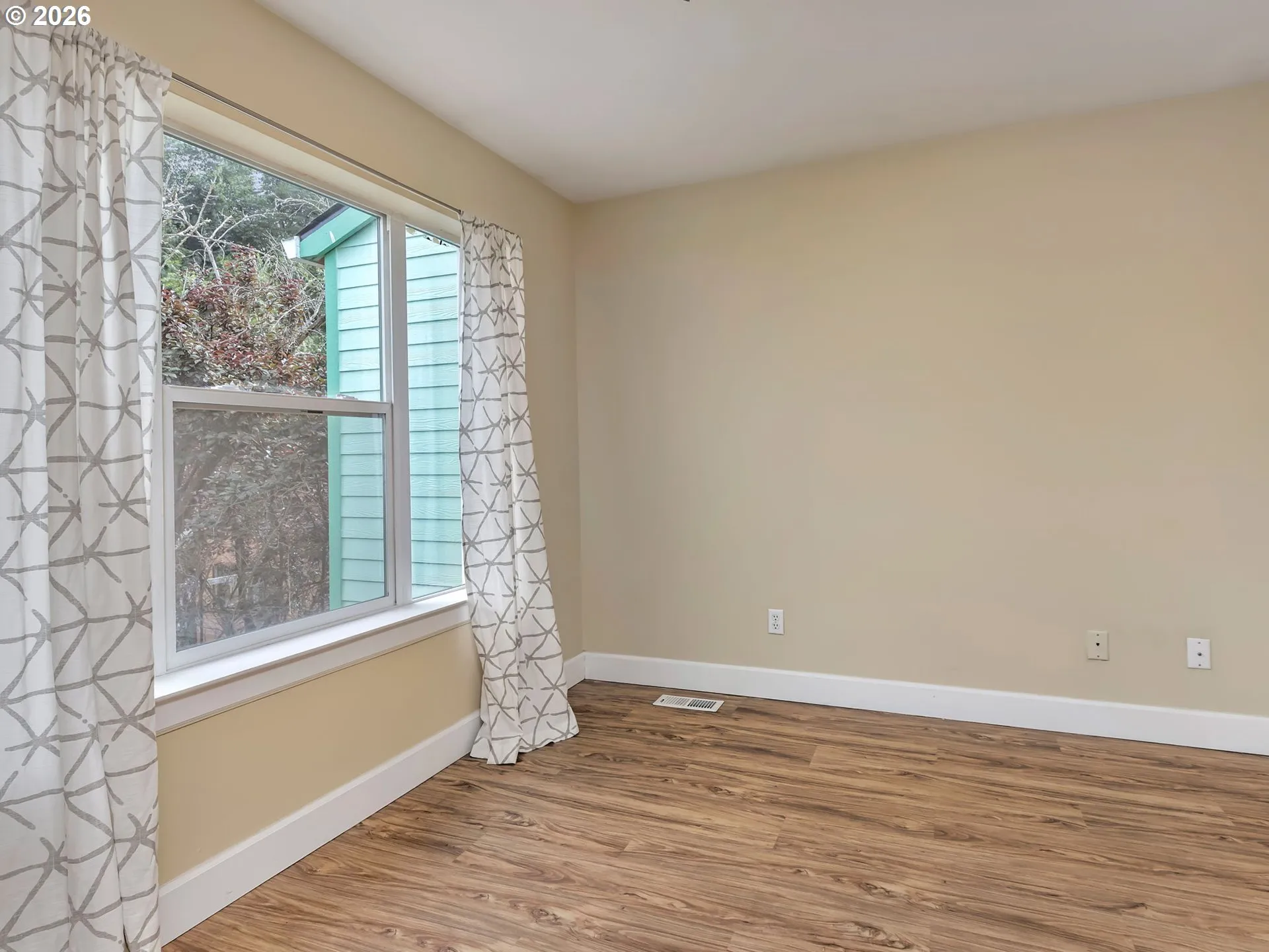 Bonus Room-Upper