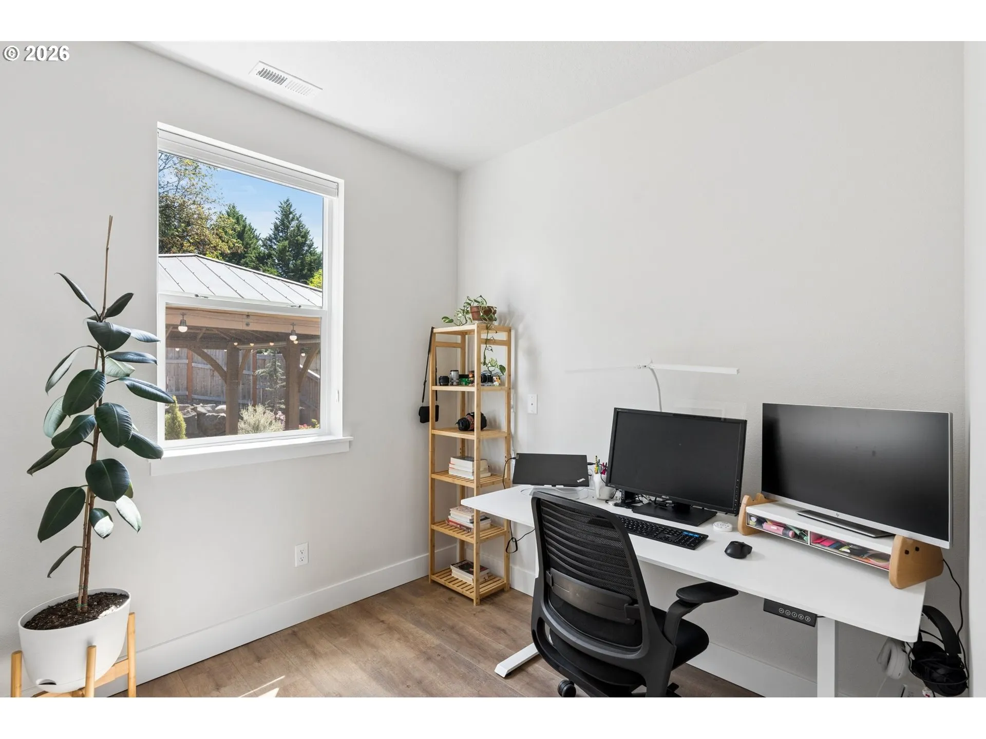 Den/Office-Main