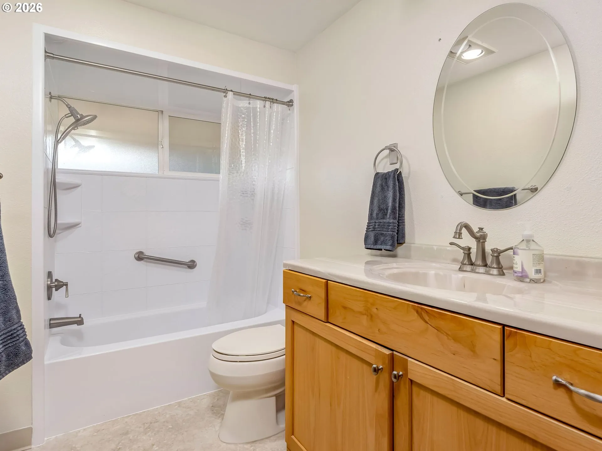 Bathroom-Hall