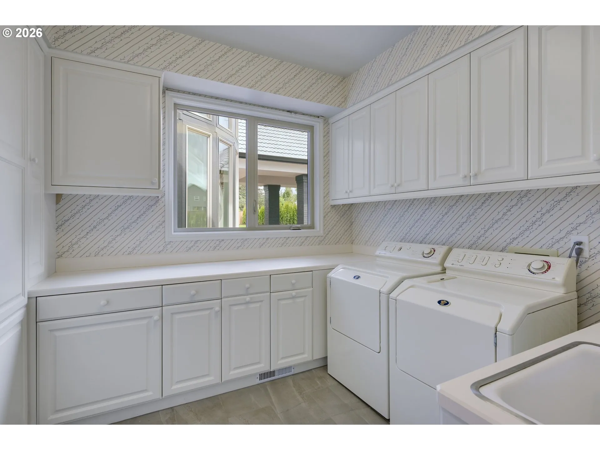 Laundry-Main