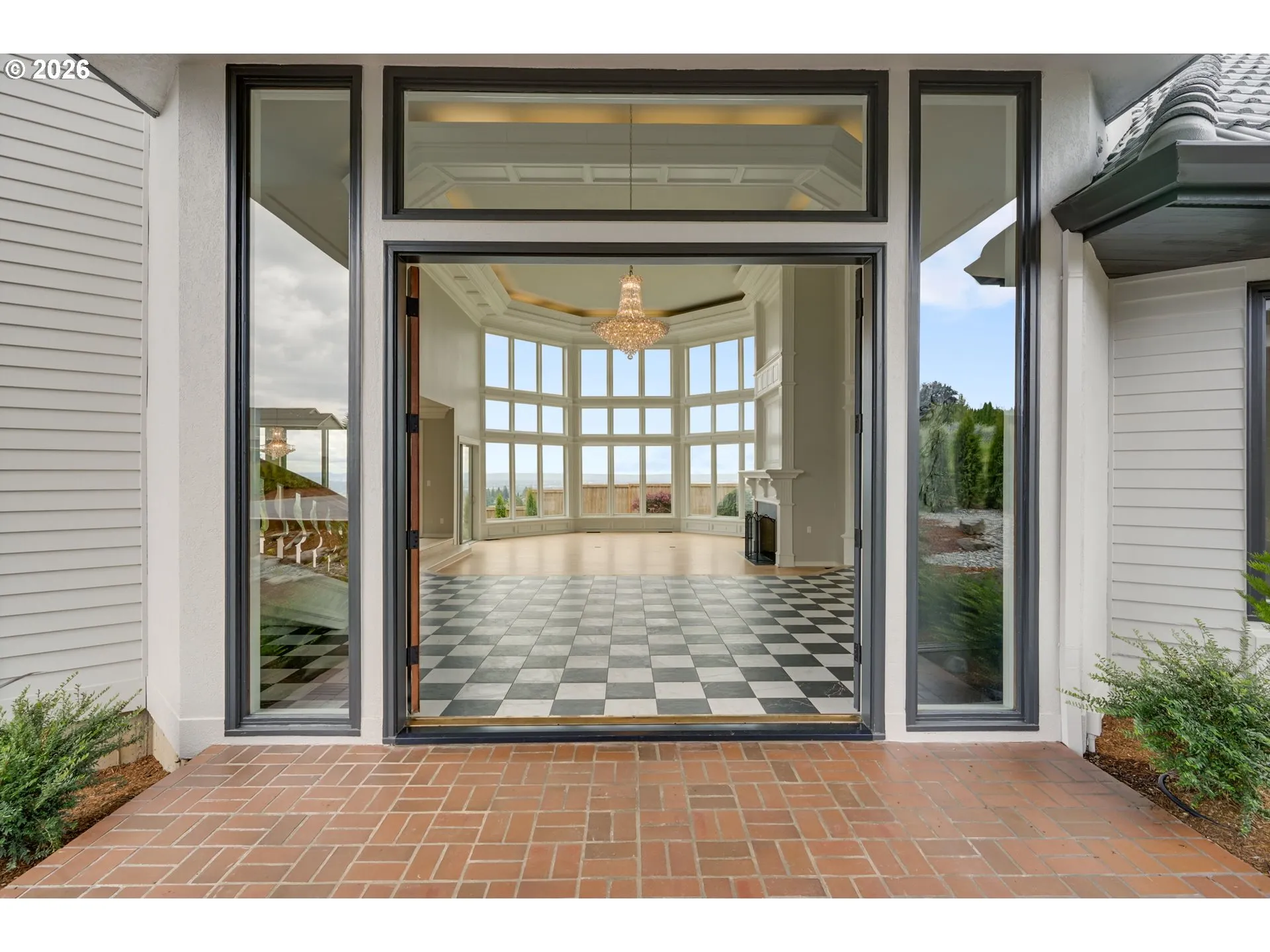 Entrance/Foyer