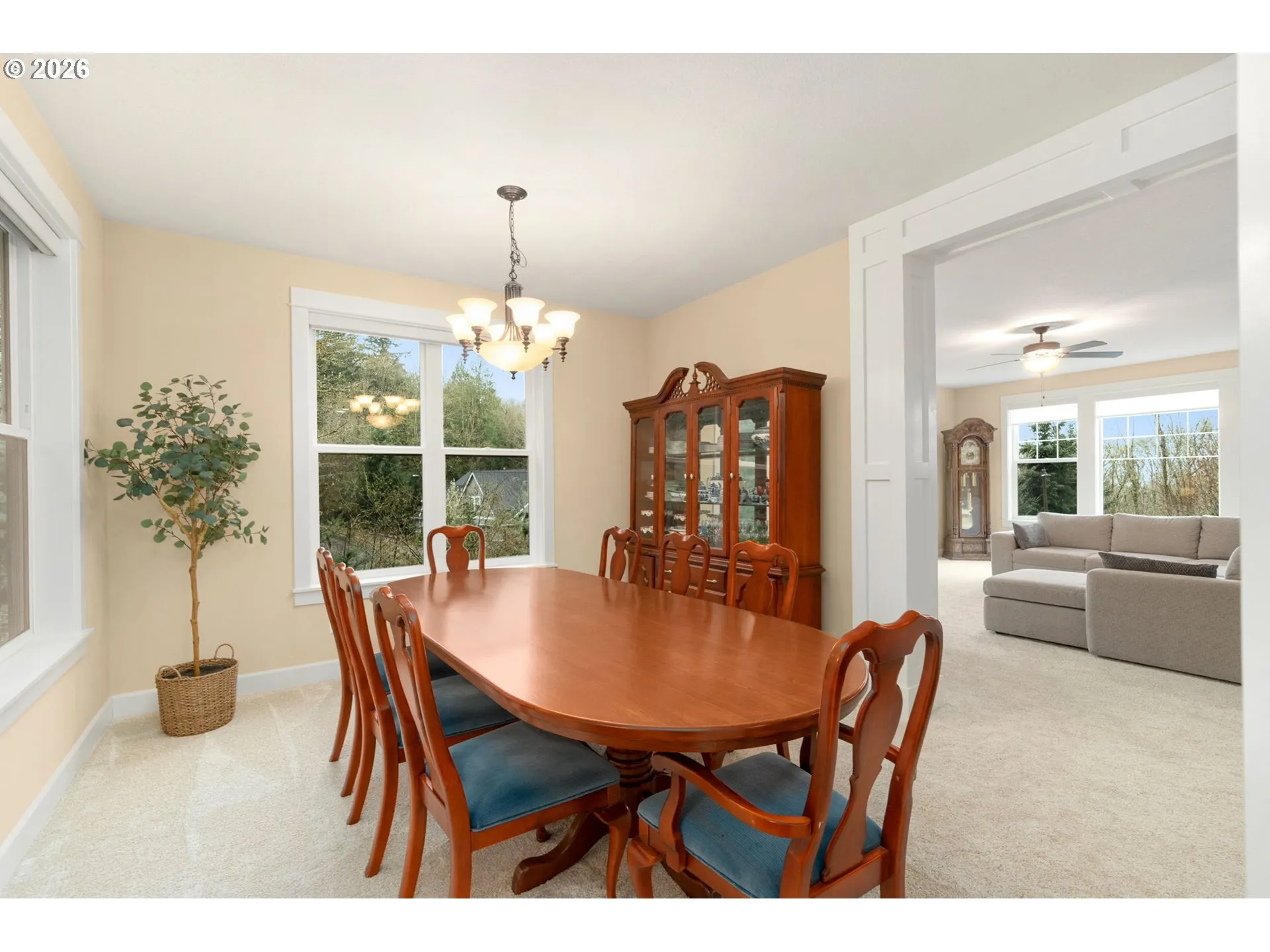 Dining Room-Formal