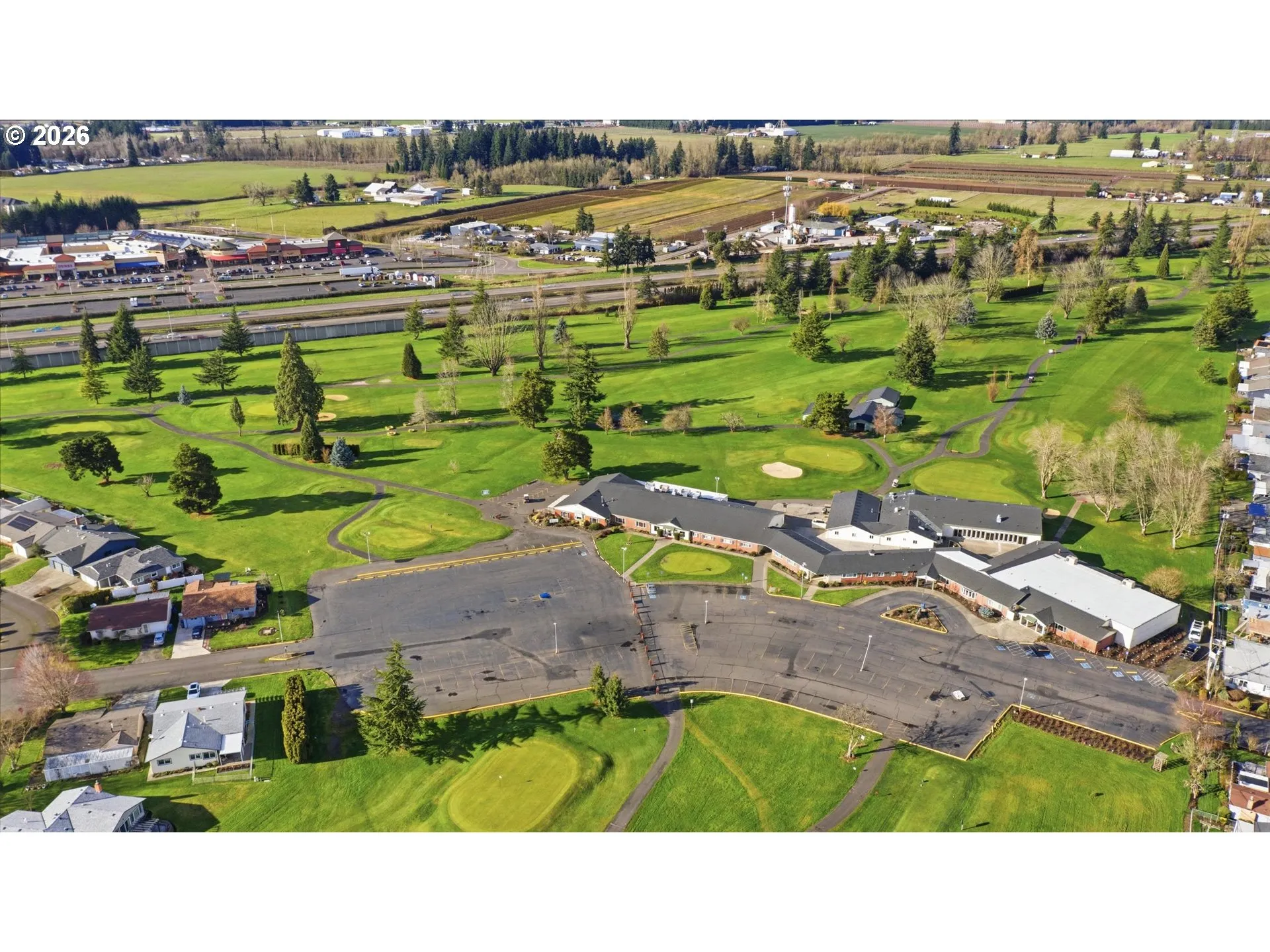 Community Amenities-Golf Course