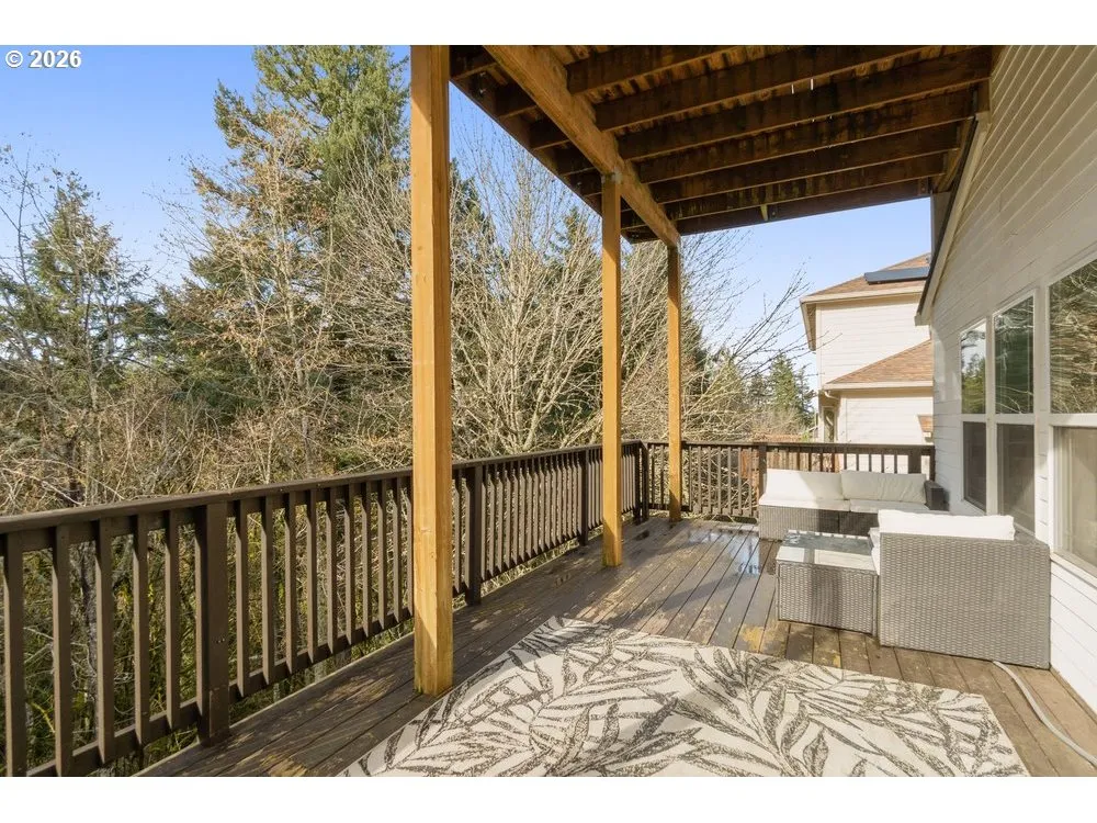 Deck-Lower