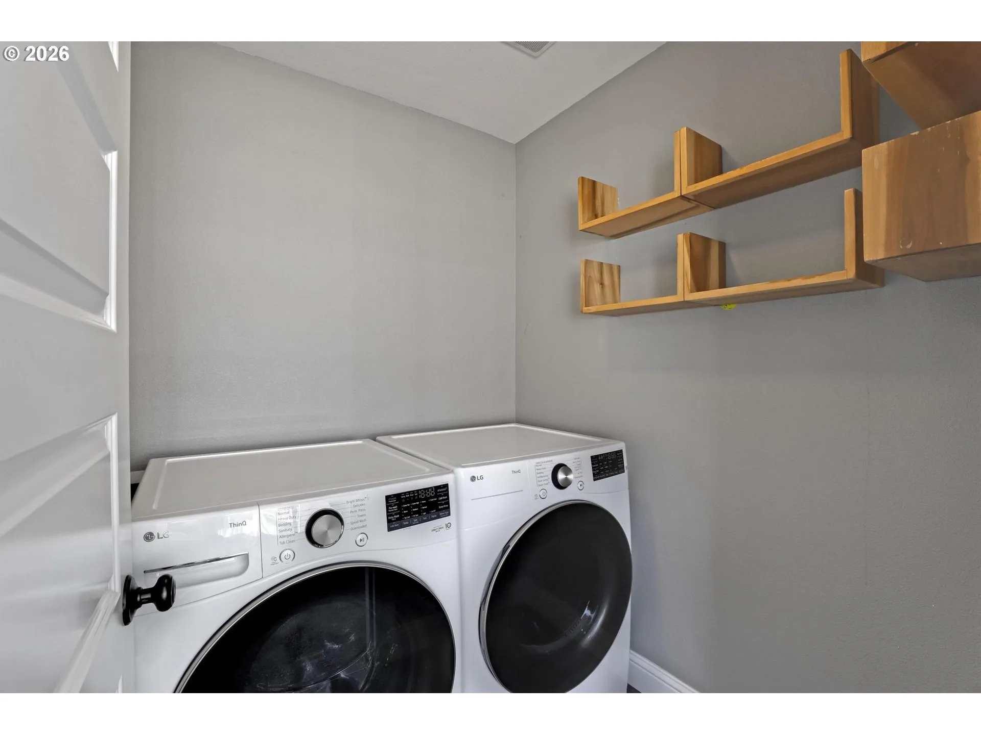 Laundry-Upper