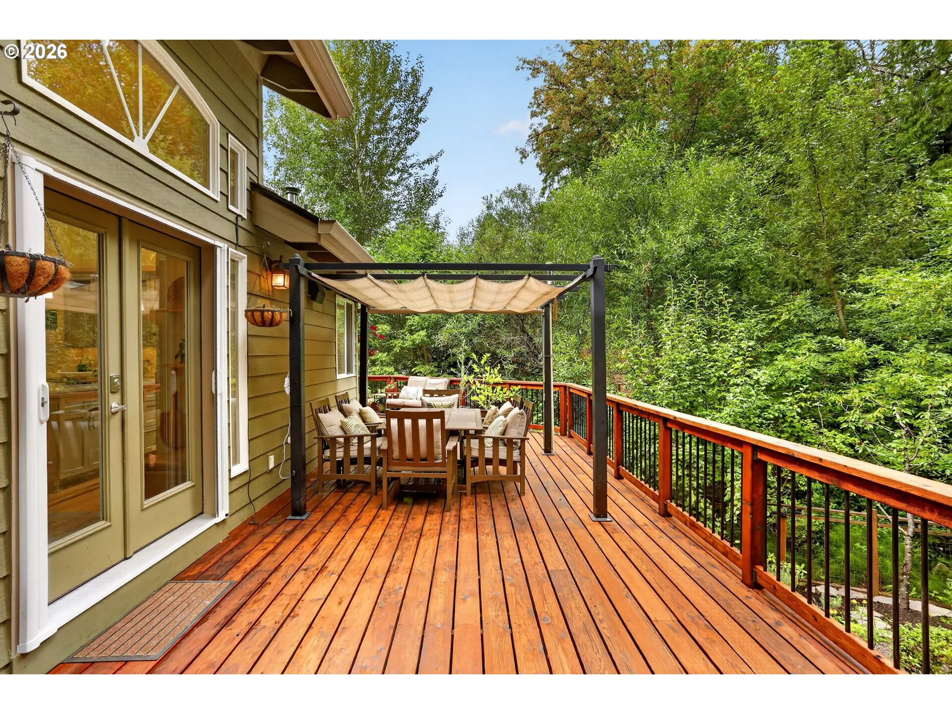 Deck-Main
