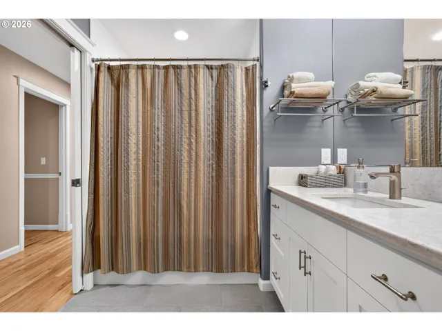 Bathroom-Main
