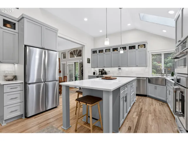 Kitchen-Island