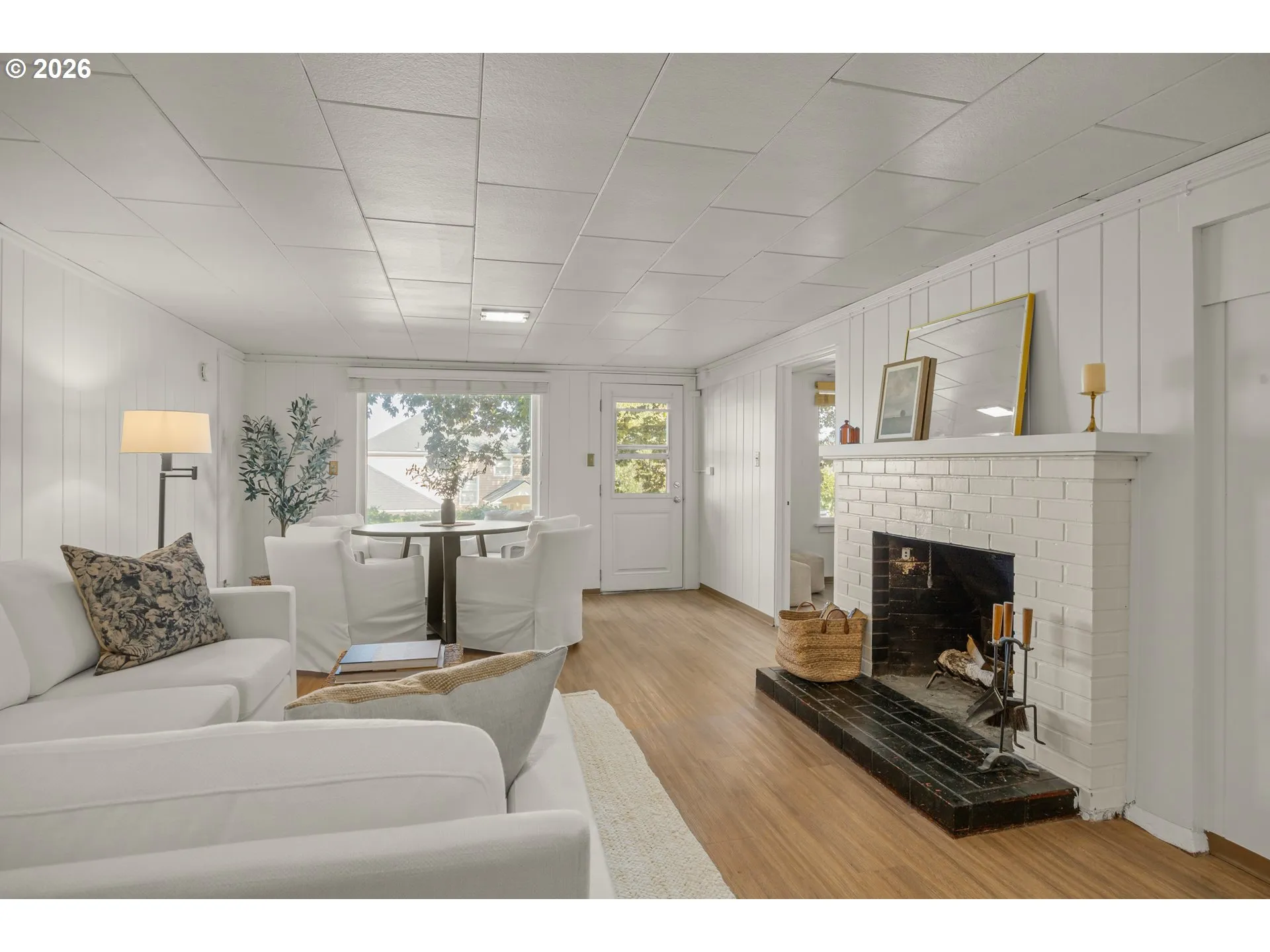 Bedroom, Owner's Suite-Lower