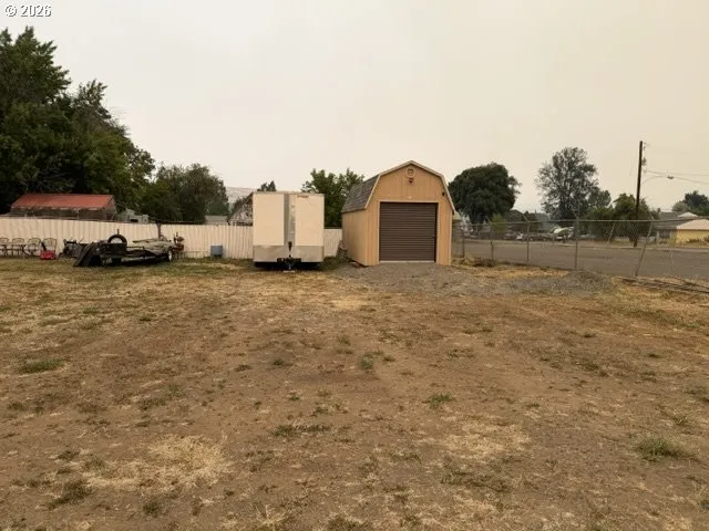 Shed