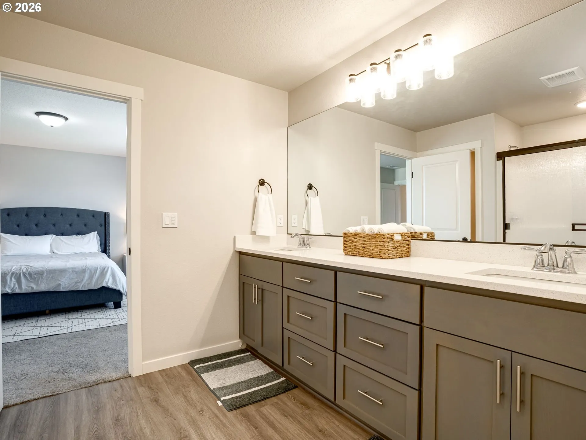 Bathroom, Attached-Double Sinks