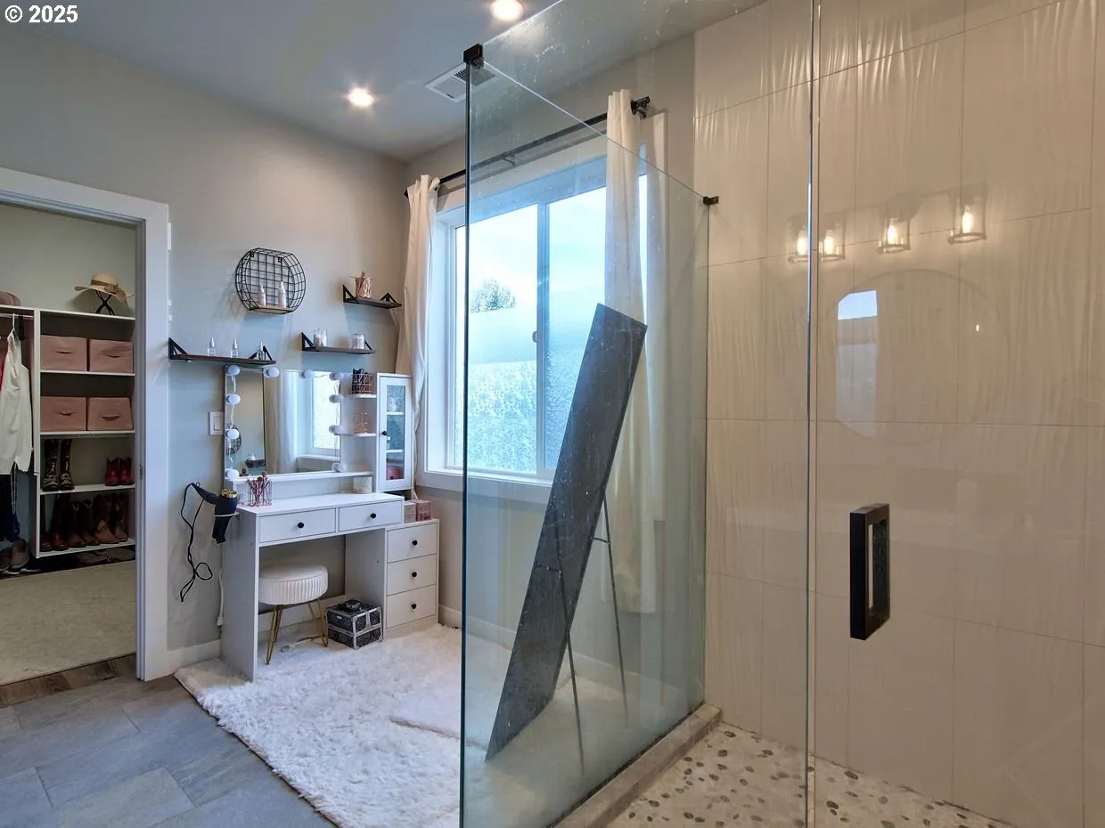 Bathroom, Attached-Walk in Shower
