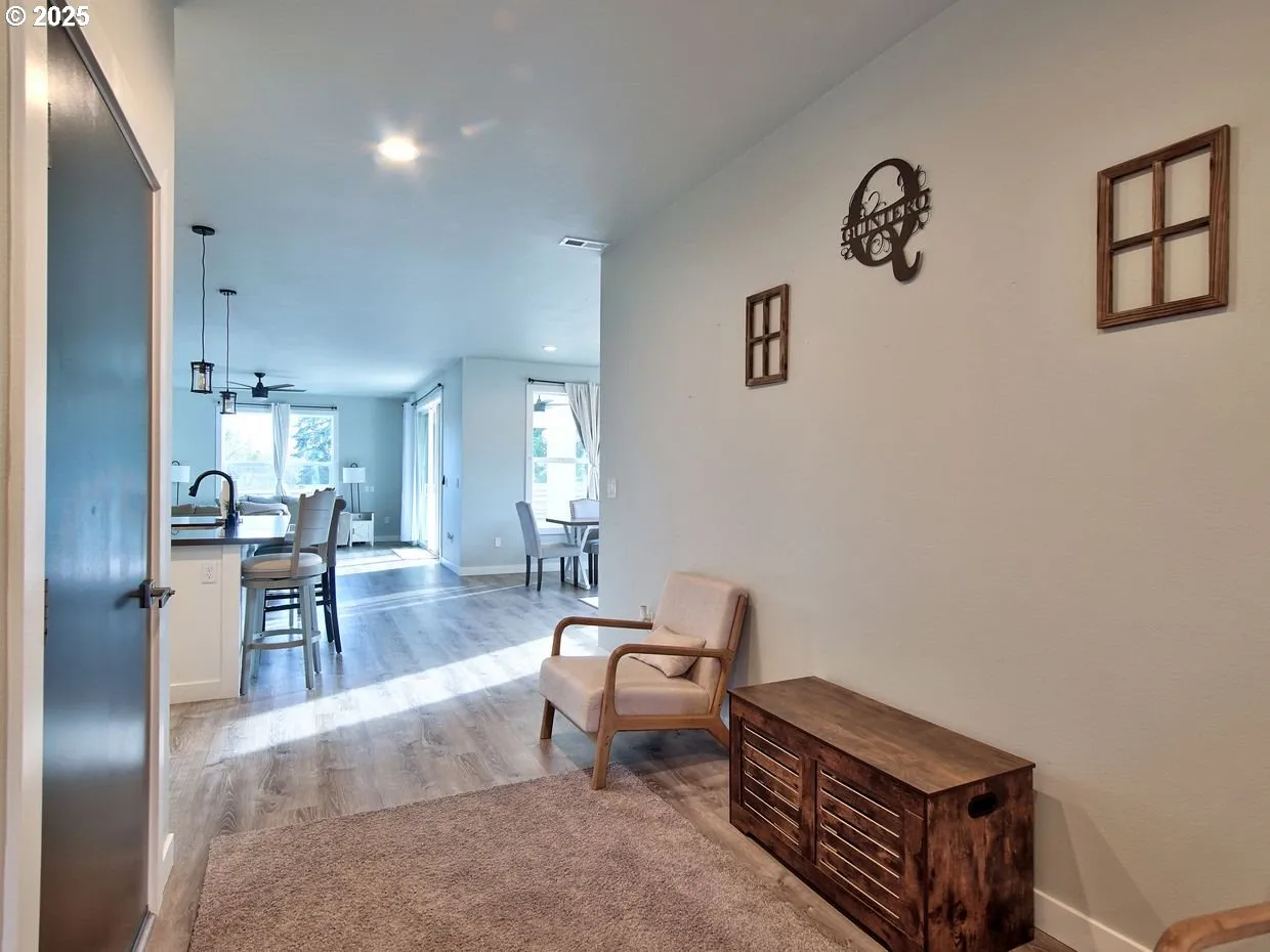 Entrance/Foyer