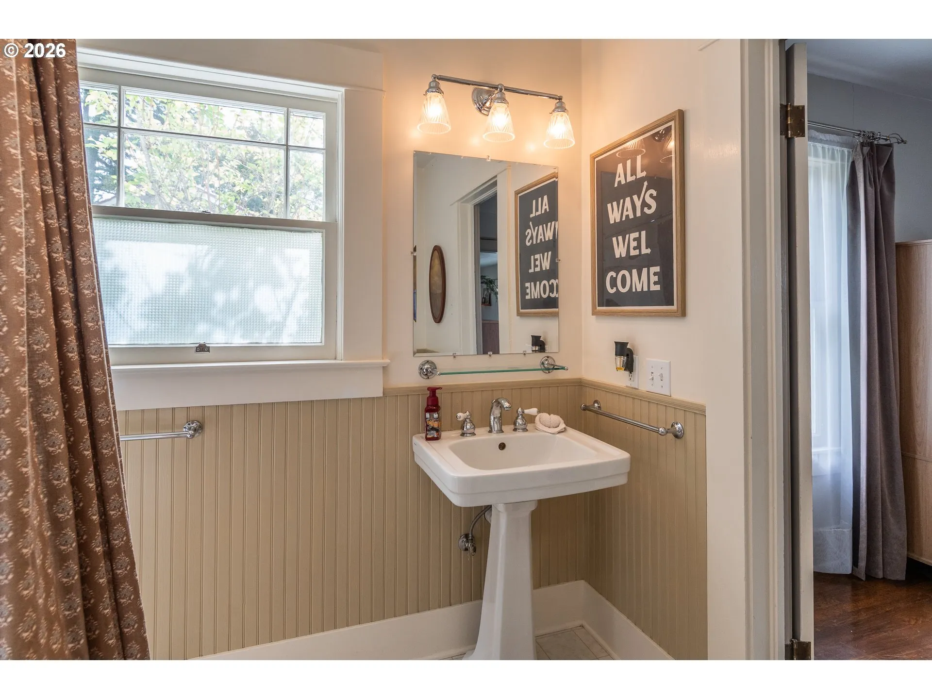 Bathroom-Jack and Jill
