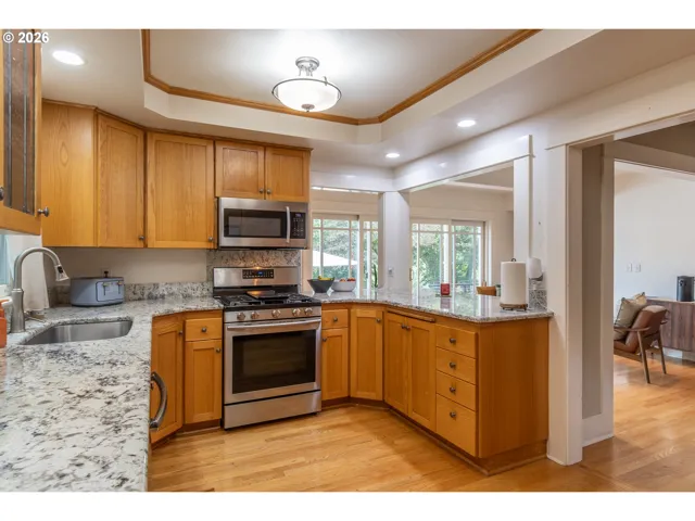 Kitchen-Oven