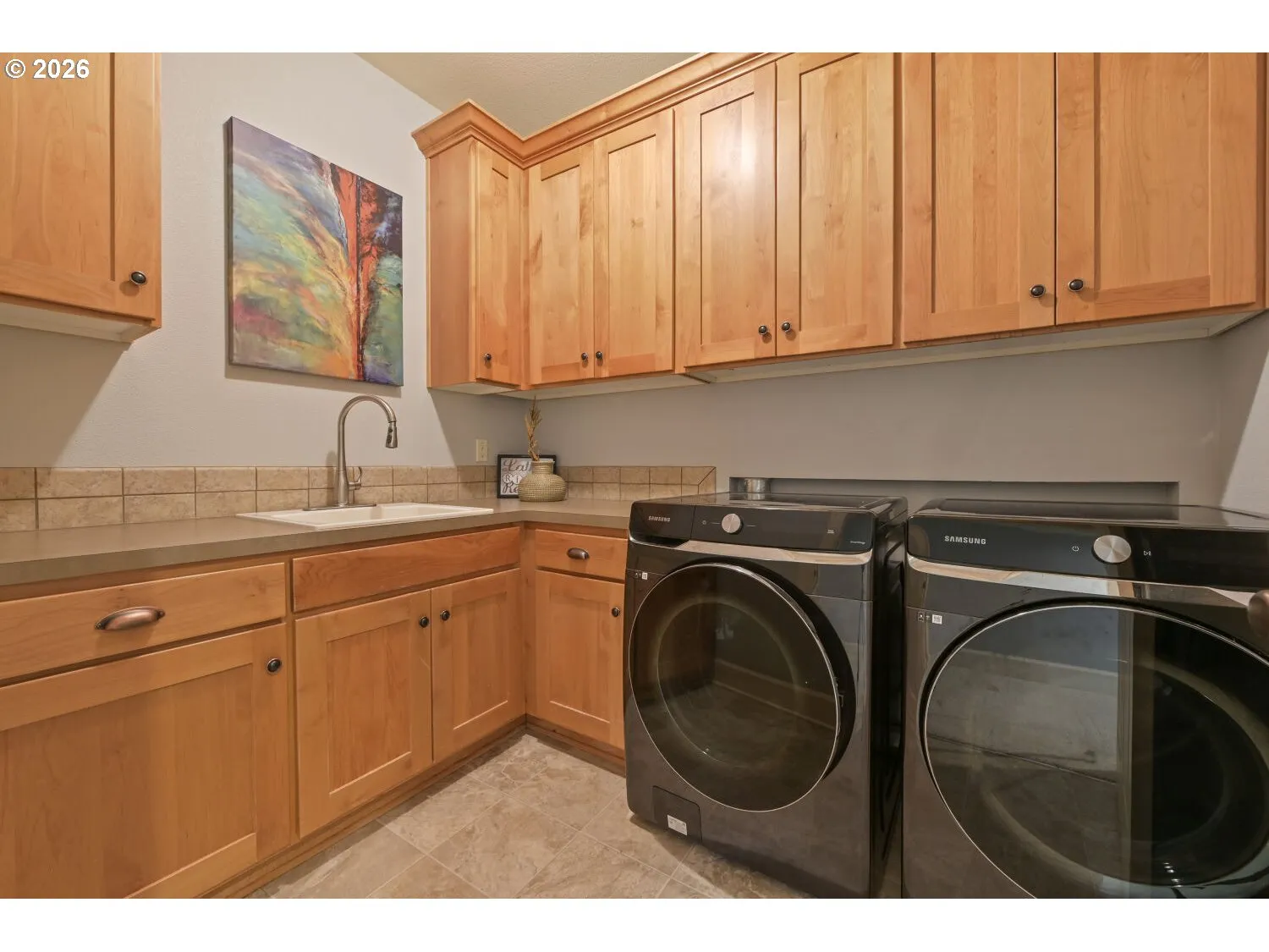Laundry-Upper