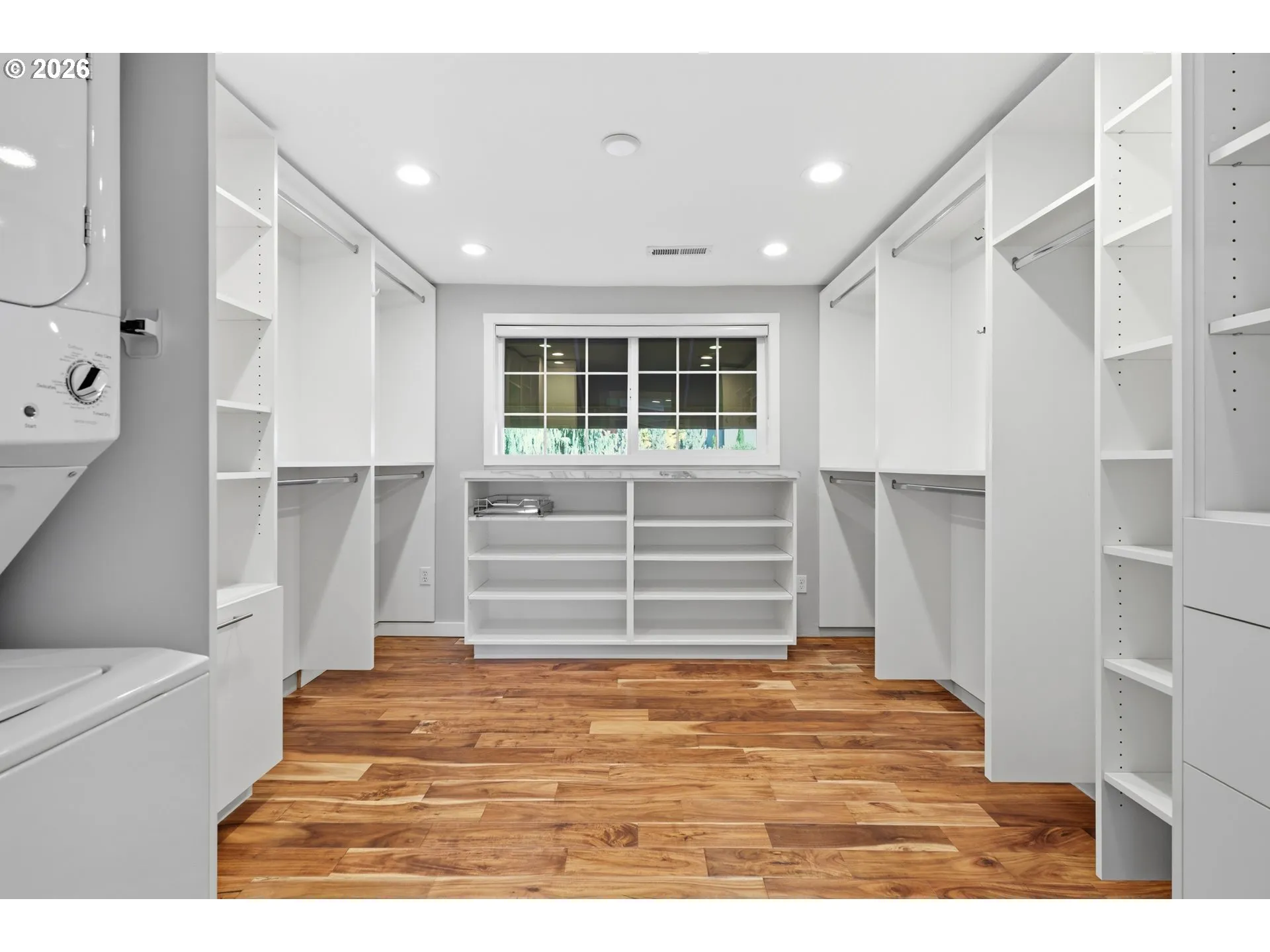 Bedroom, Primary-Walk-In Closet