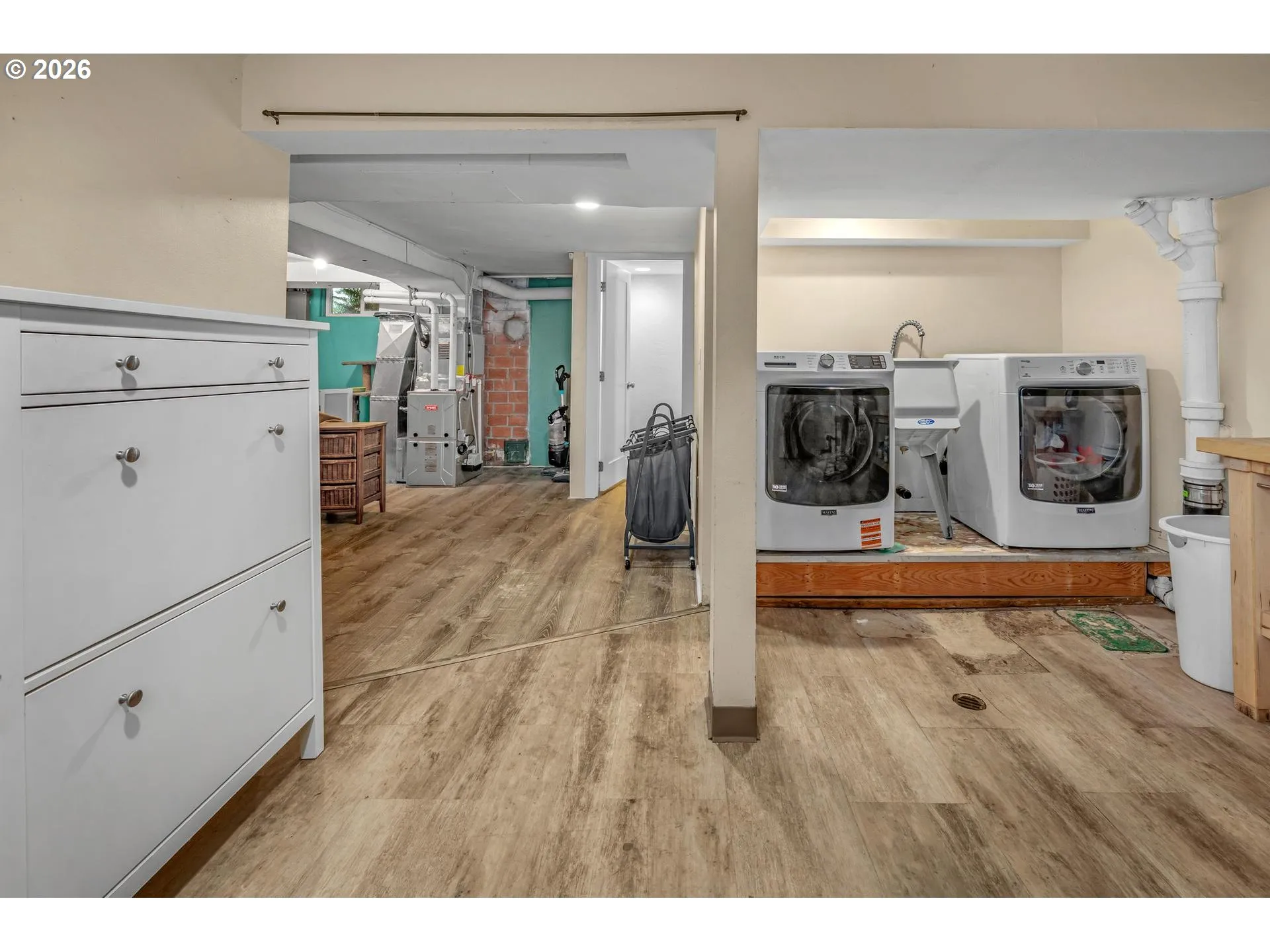 Laundry-basement