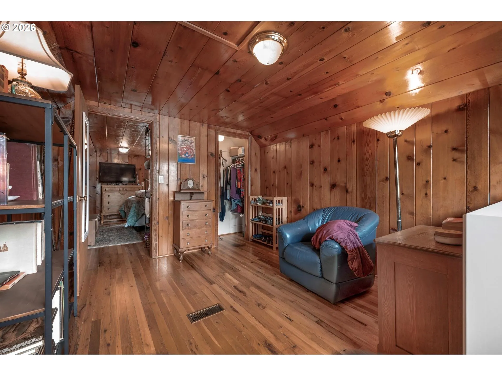 Bonus Room-Upper