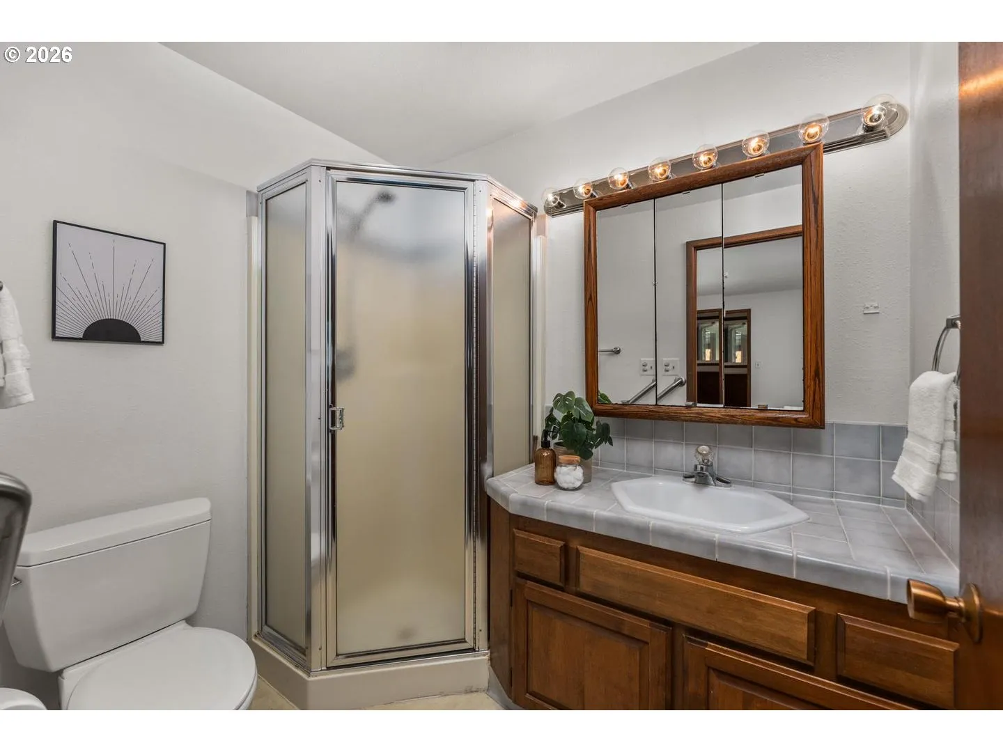 Bathroom, Attached