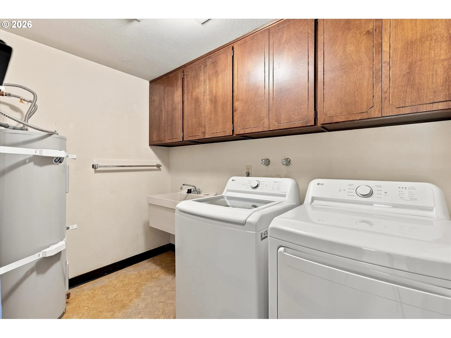 Laundry-Lower