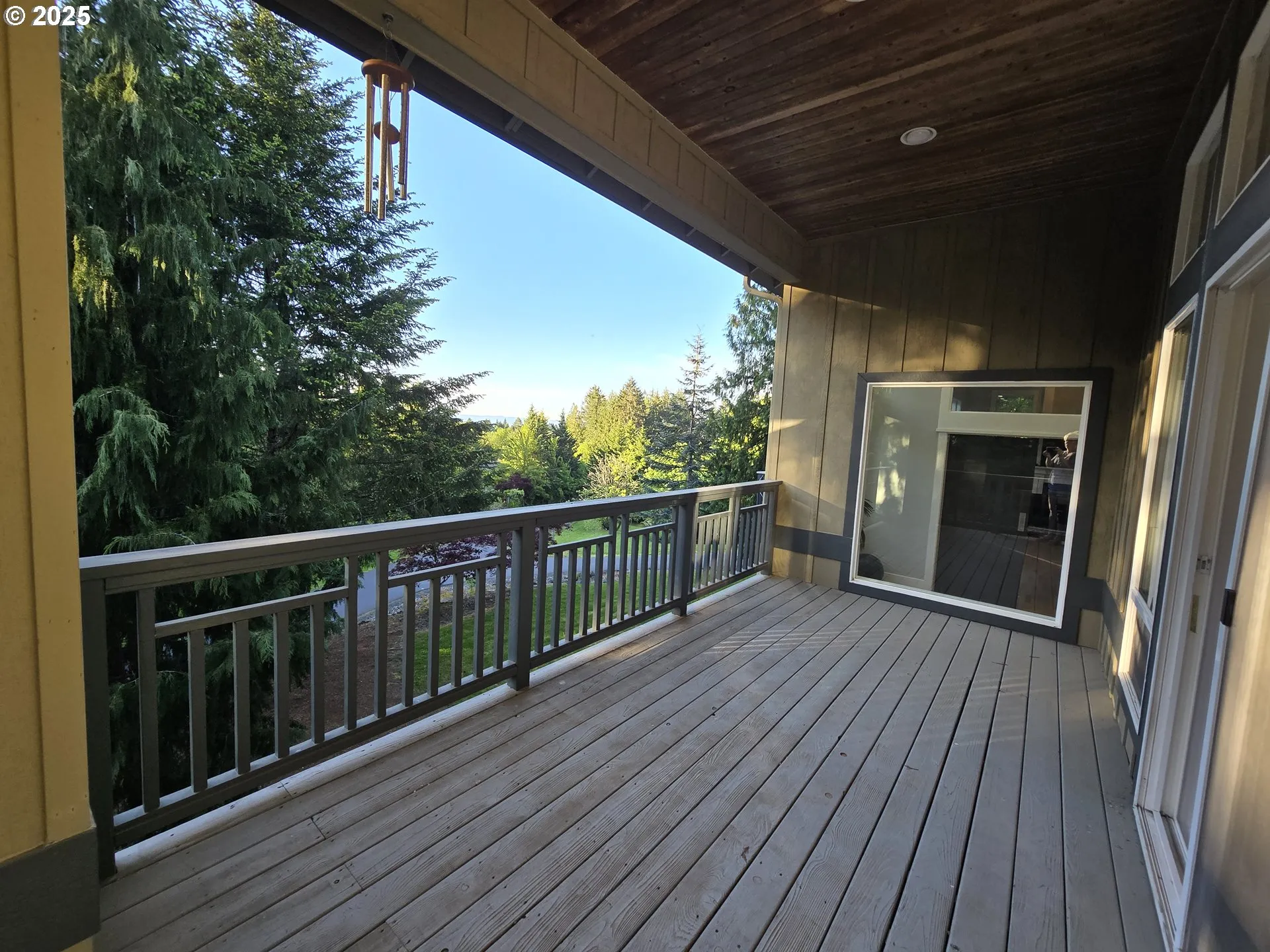Owner's Suite Bedroom-Main