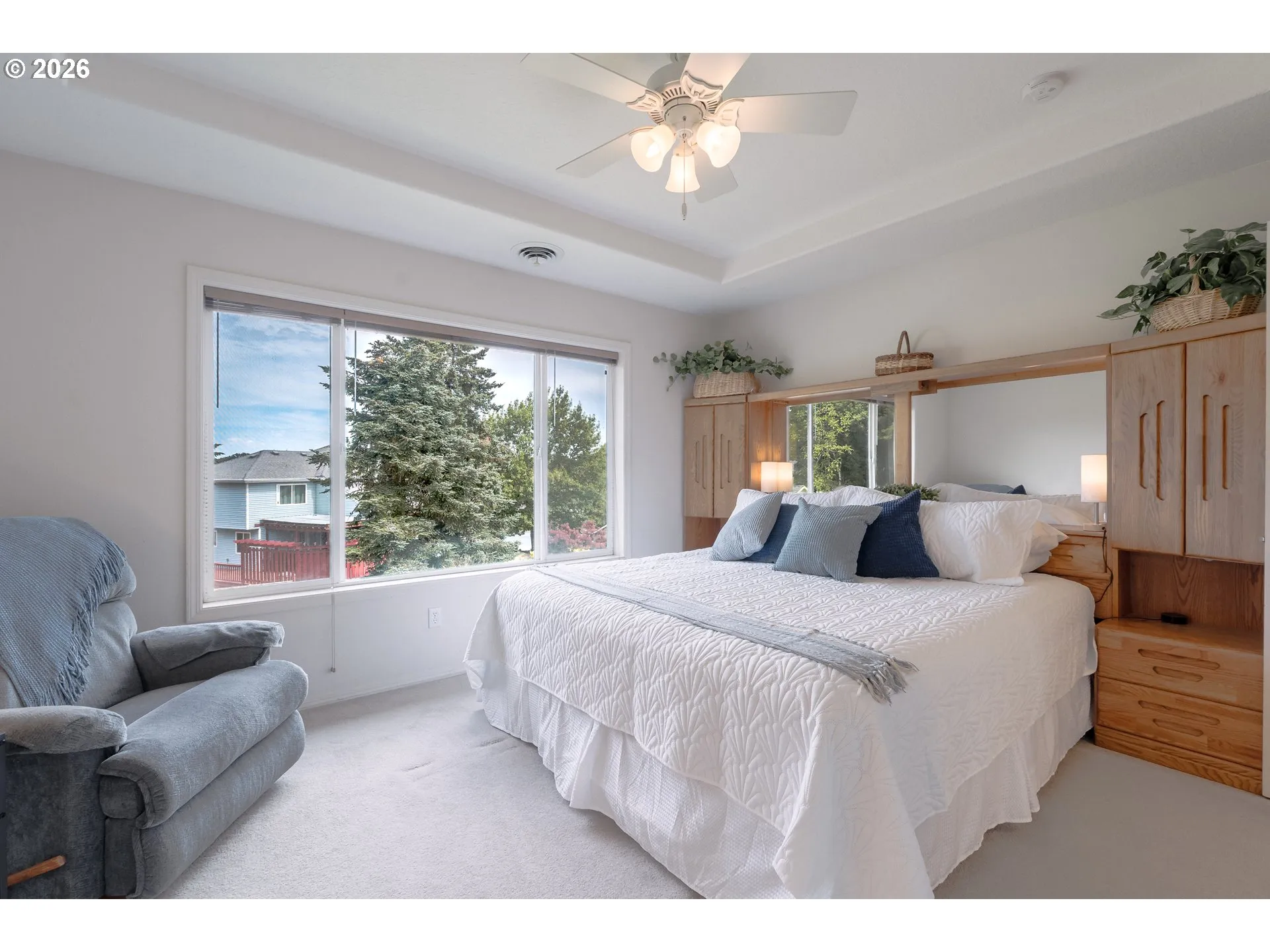 Bedroom, Primary