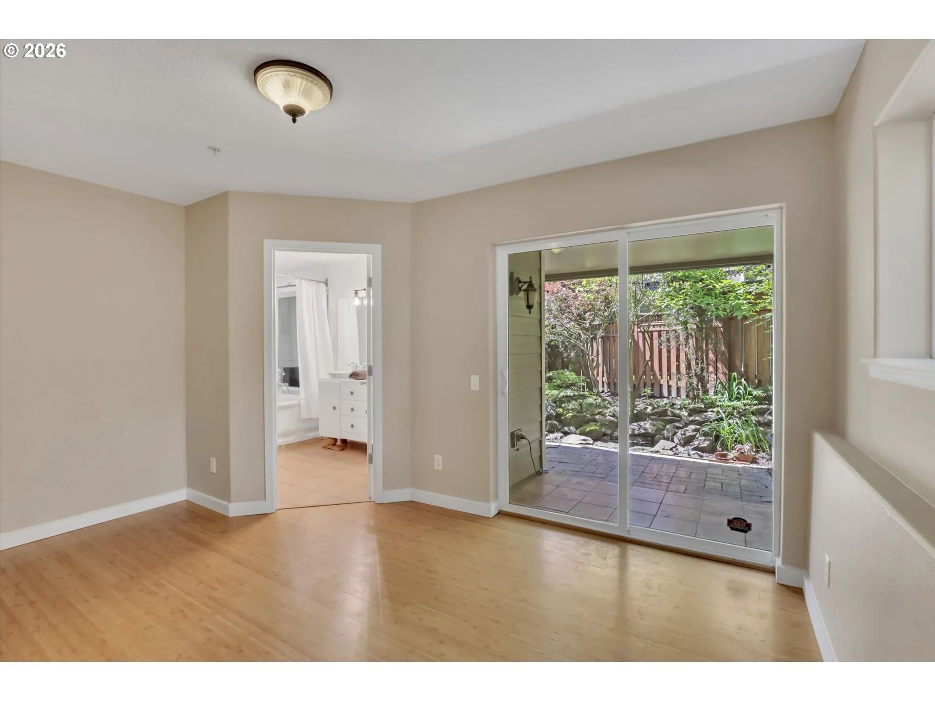 Bedroom, Owner's Suite-Lower