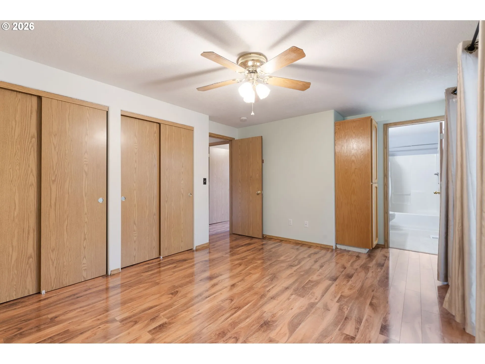 Primary Bedroom-Main
