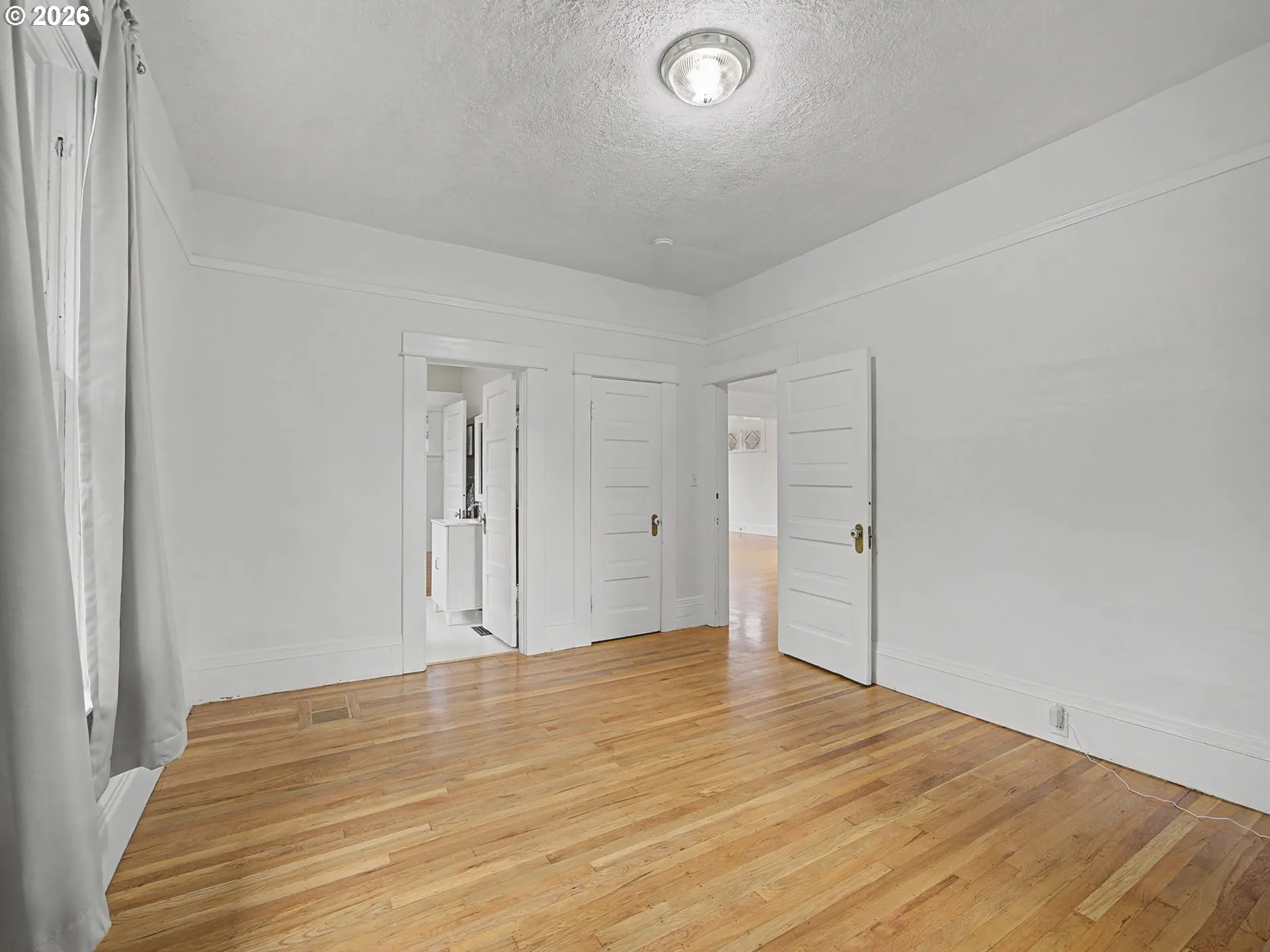 Bedroom, Primary-Main