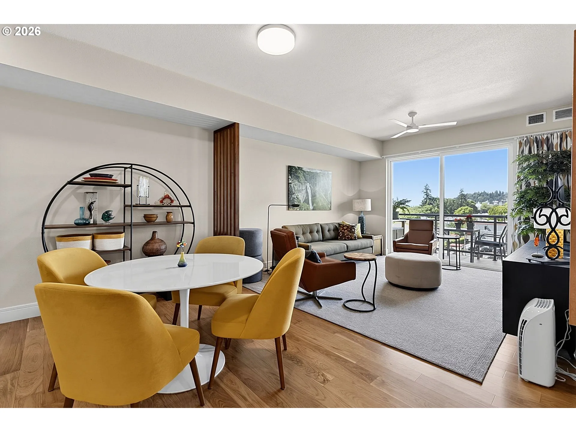 Living Room/Dining Room
