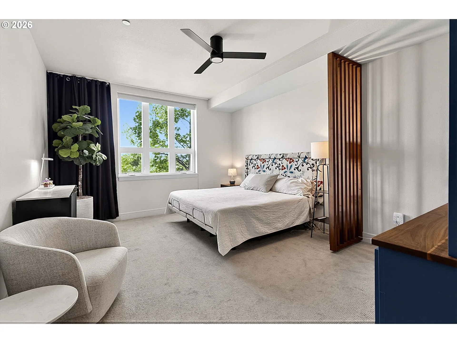 Bedroom, Primary-Ceiling Fan